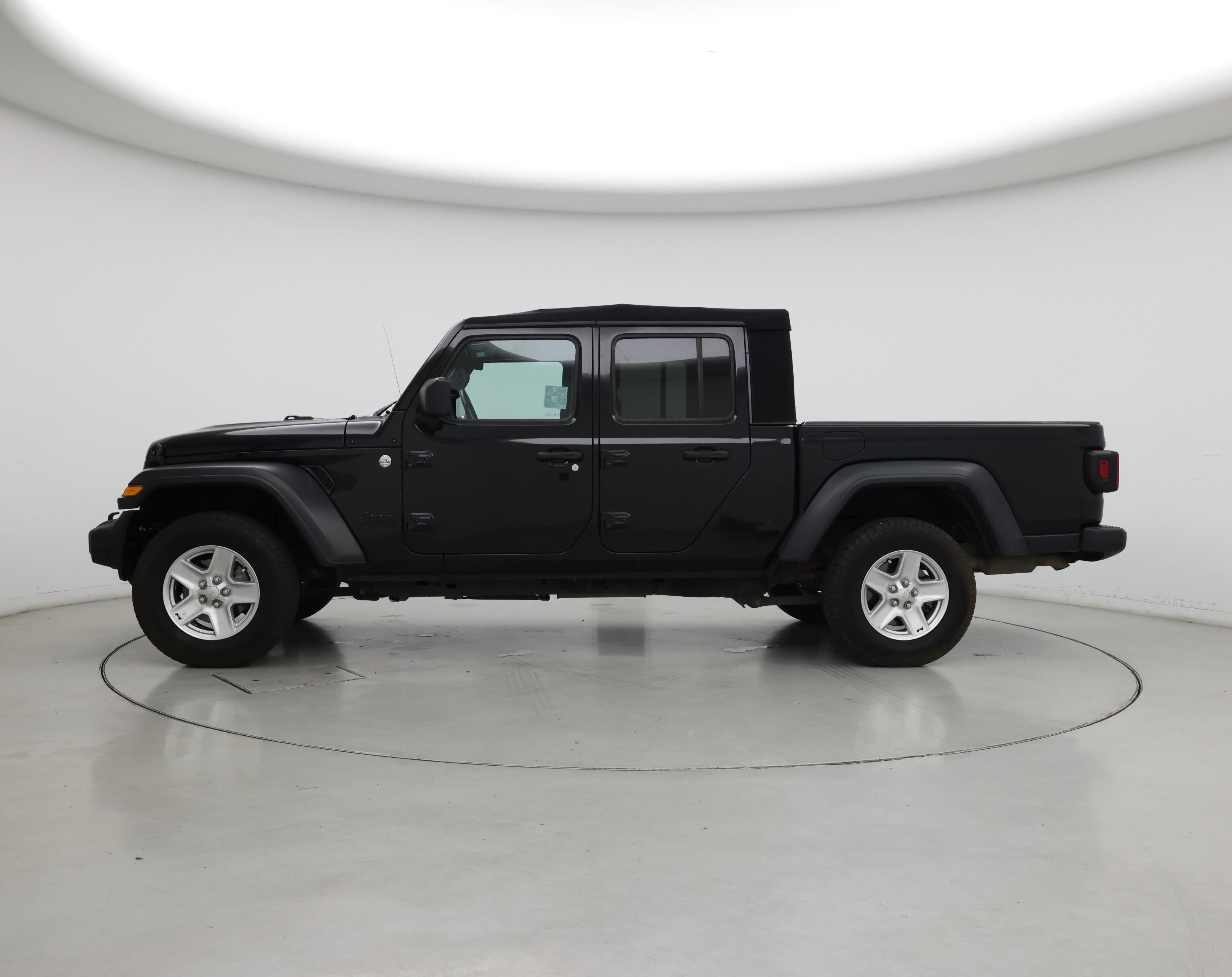 Thumbnail: 2020 Jeep Gladiator - 3