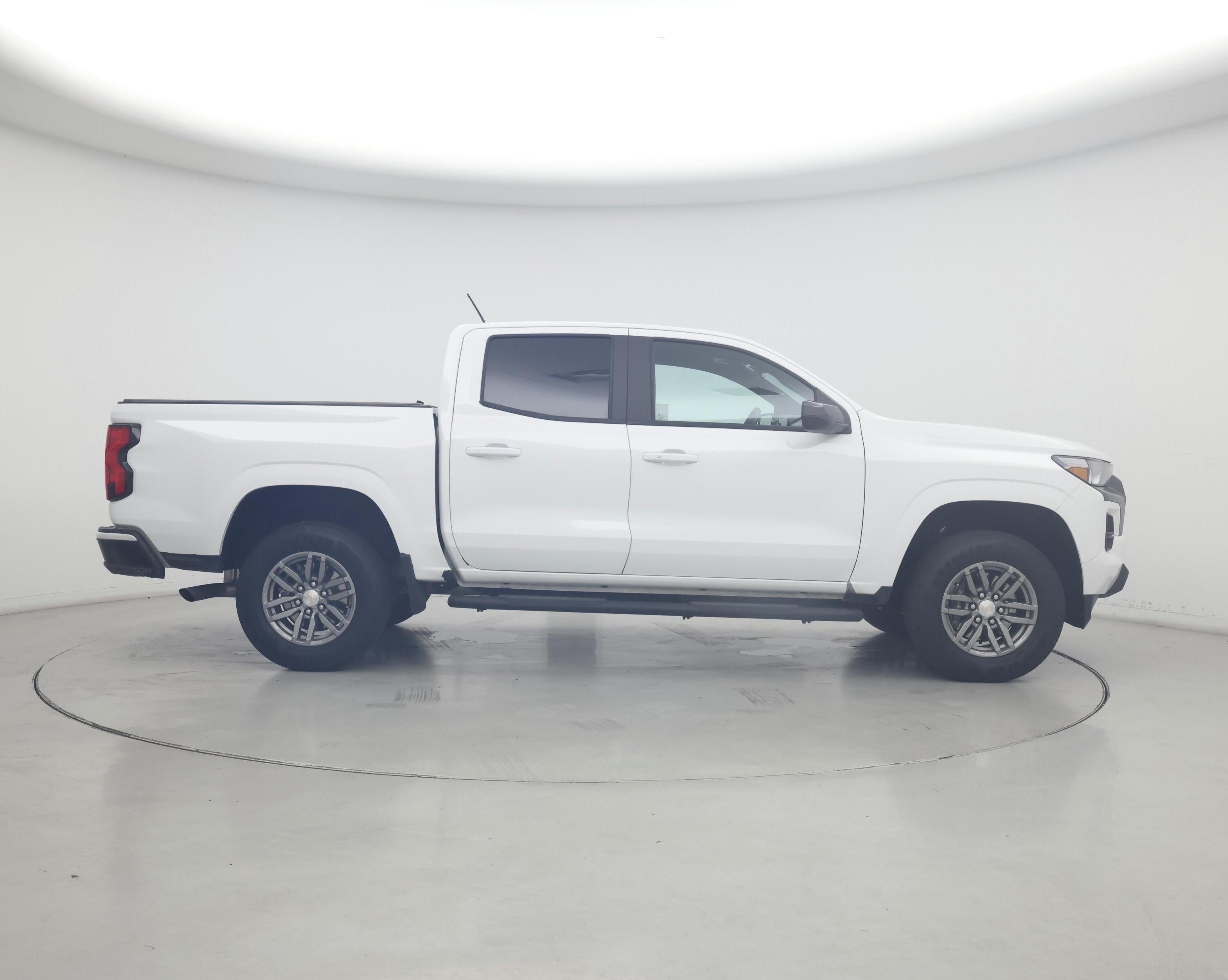 Thumbnail: 2024 Chevrolet Colorado - 7