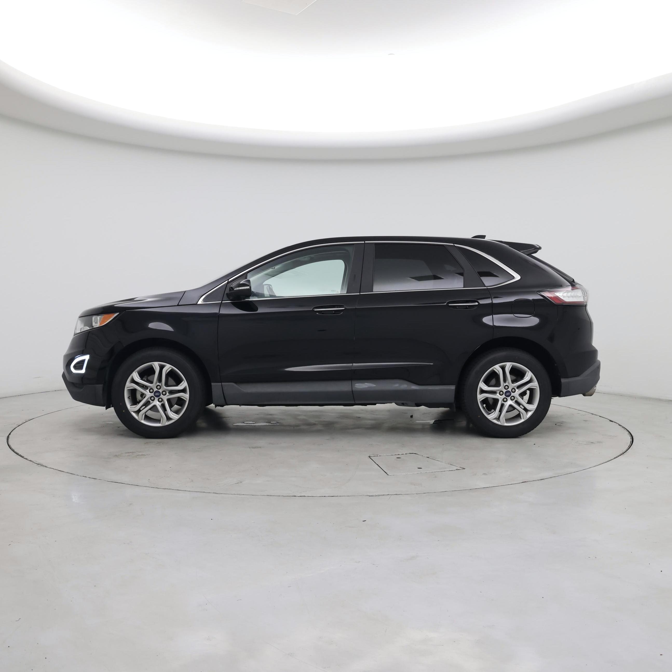 Thumbnail: 2018 Ford Edge - 3