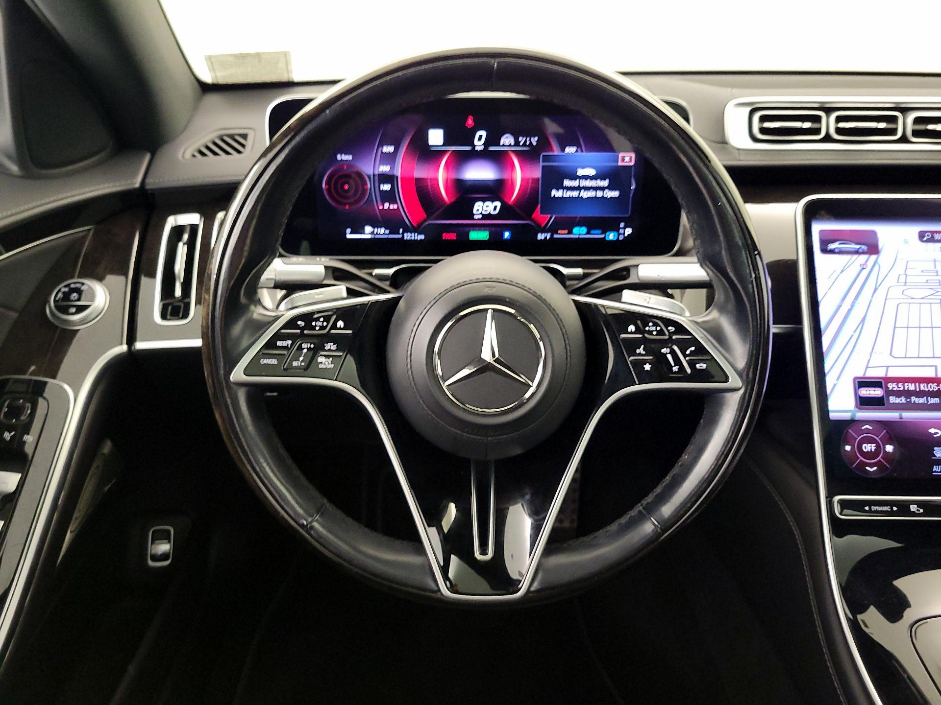 Thumbnail: 2021 Mercedes-Benz S-Class - 10