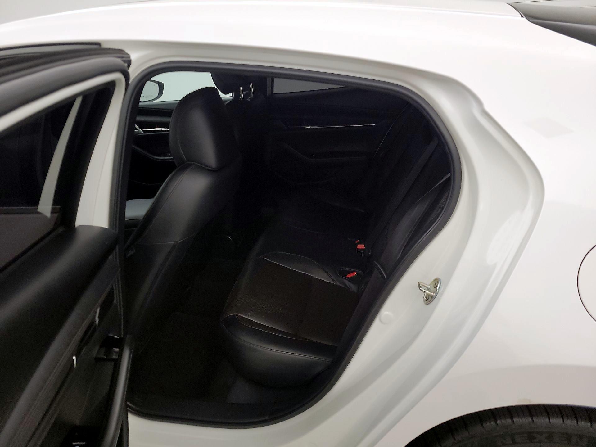 Thumbnail: 2022 Mazda Mazda3 - 18