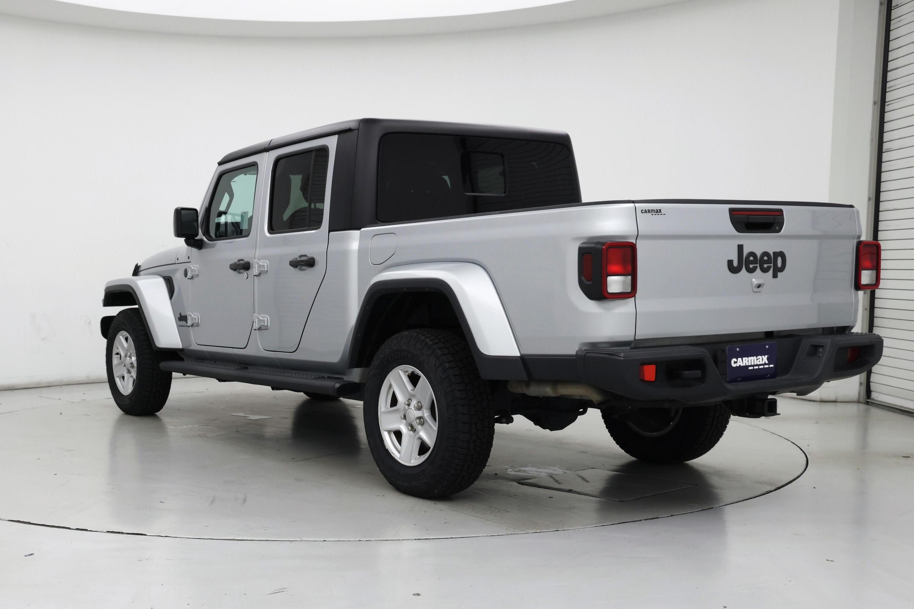 Thumbnail: 2023 Jeep Gladiator - 2