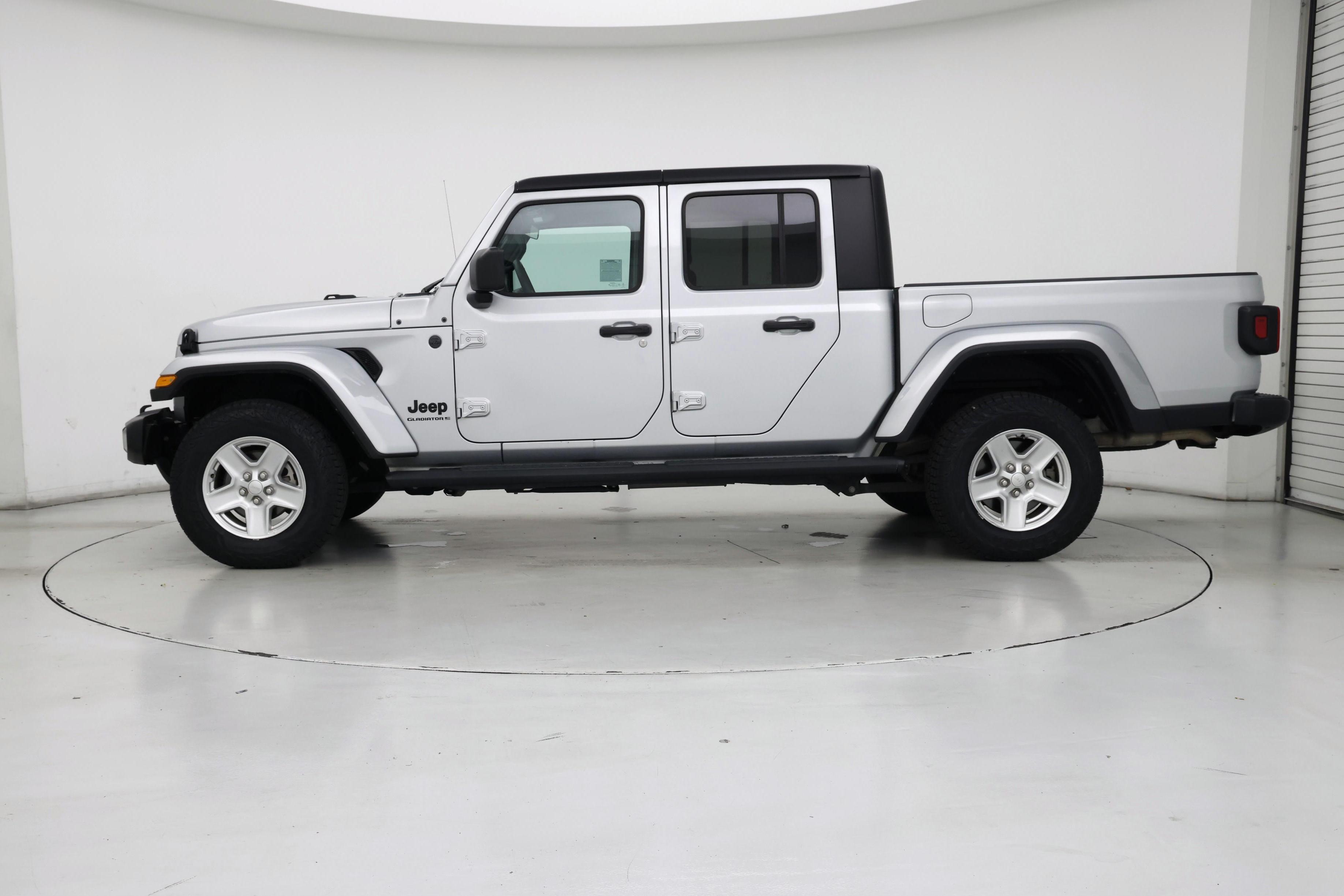 Thumbnail: 2023 Jeep Gladiator - 3