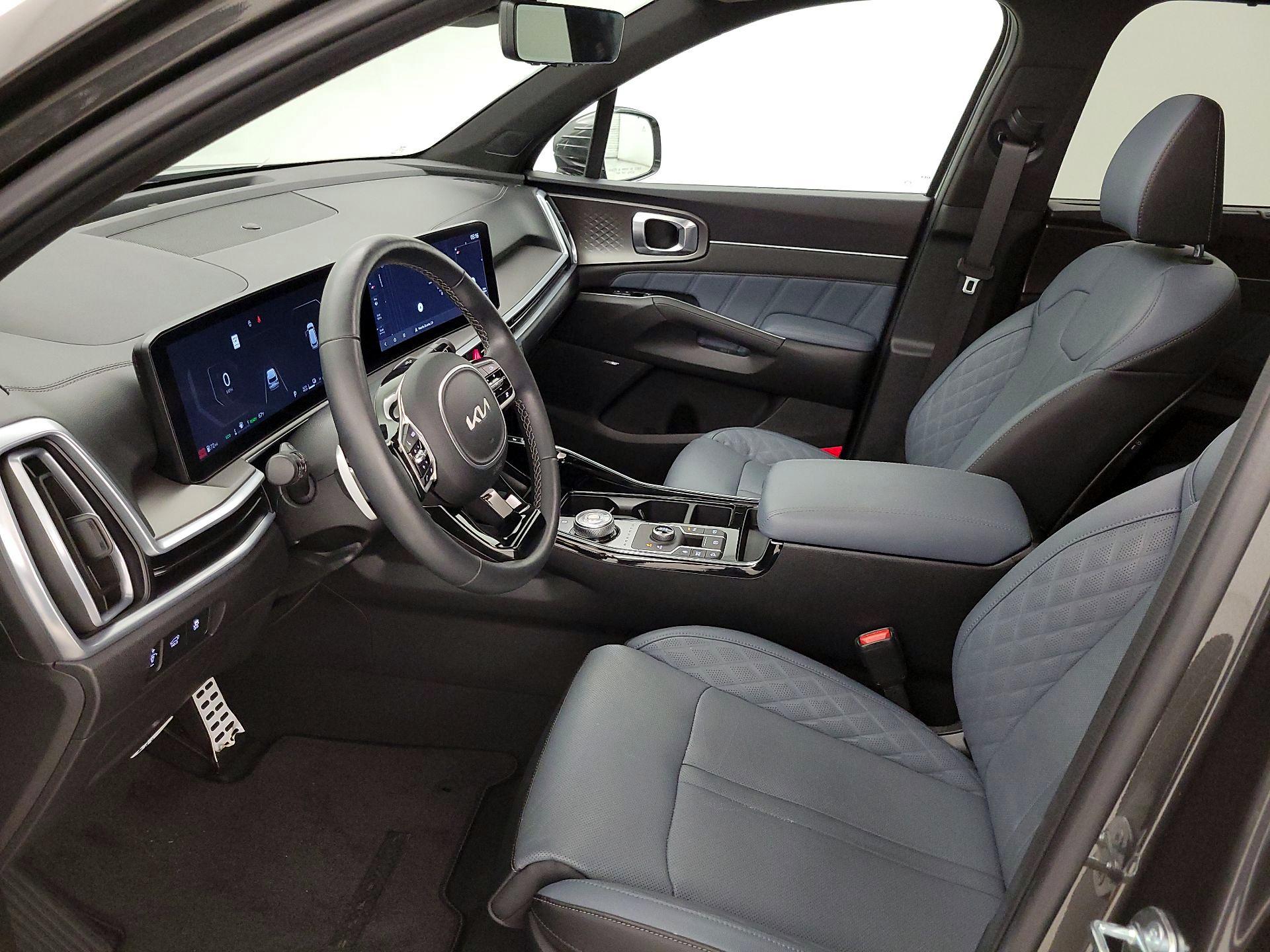Thumbnail: 2025 Kia Sorento - 11