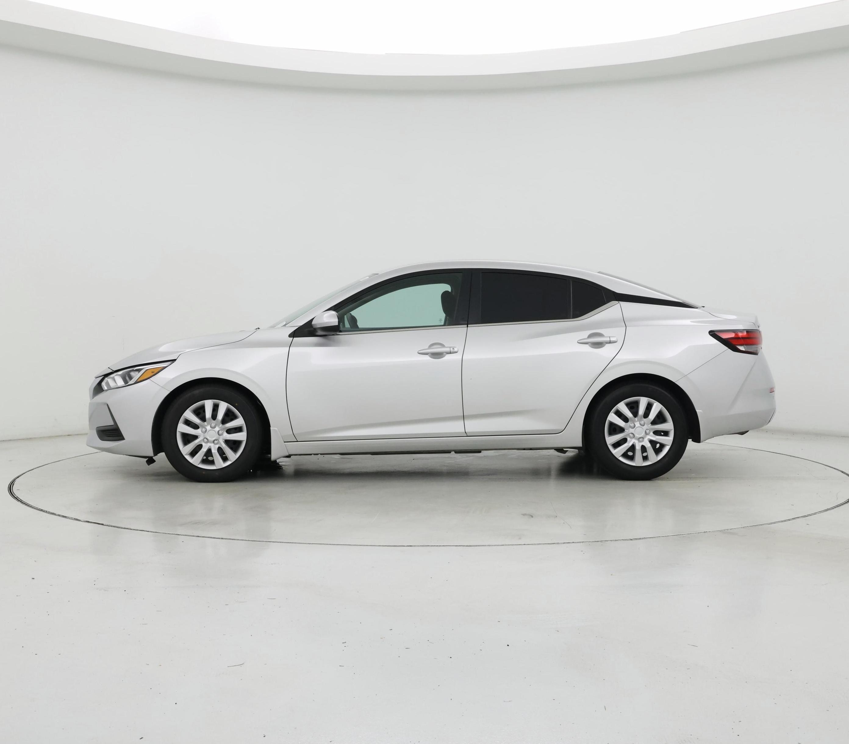 Thumbnail: 2023 Nissan Sentra - 3
