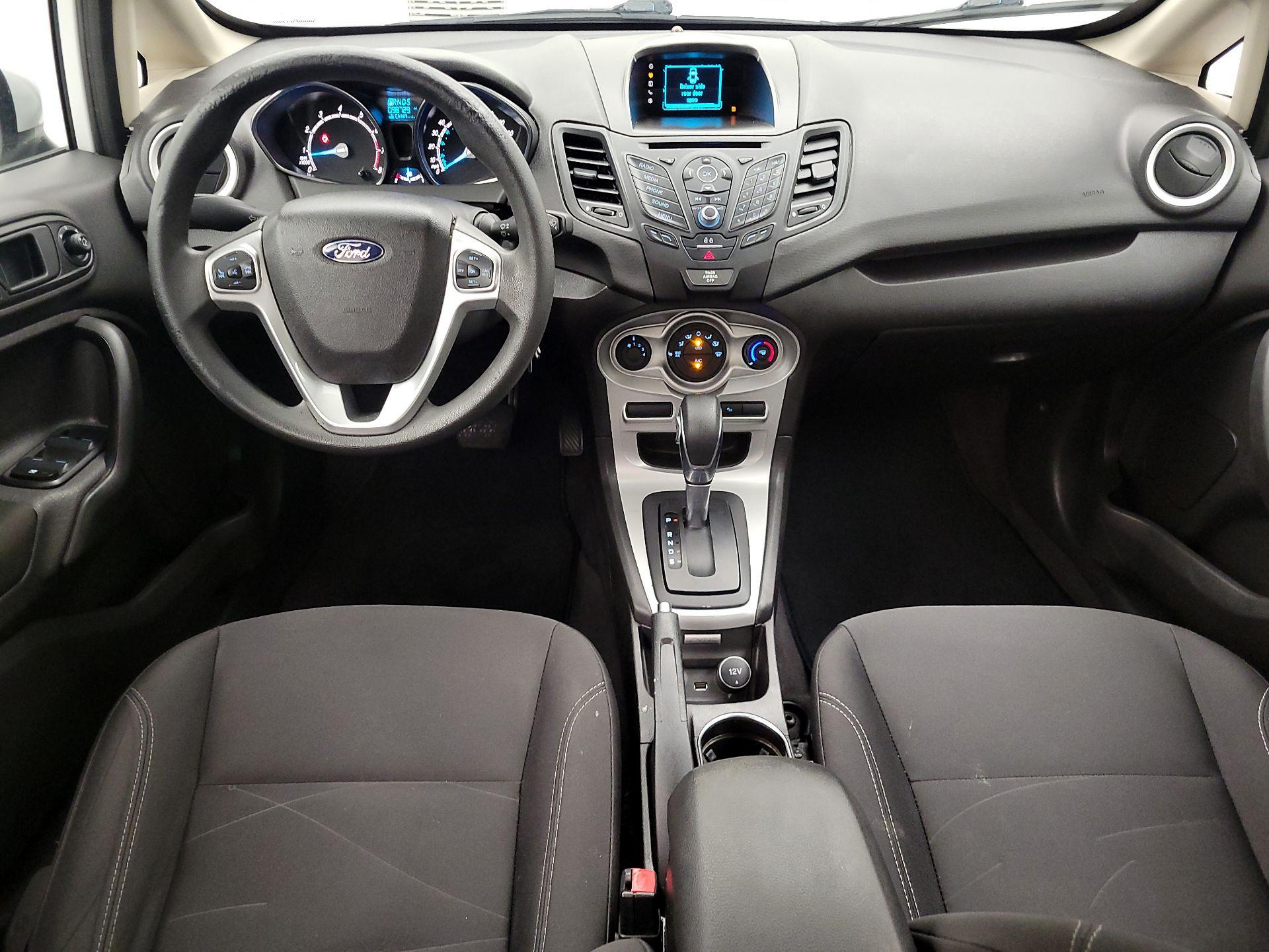 Thumbnail: 2017 Ford Fiesta - 9