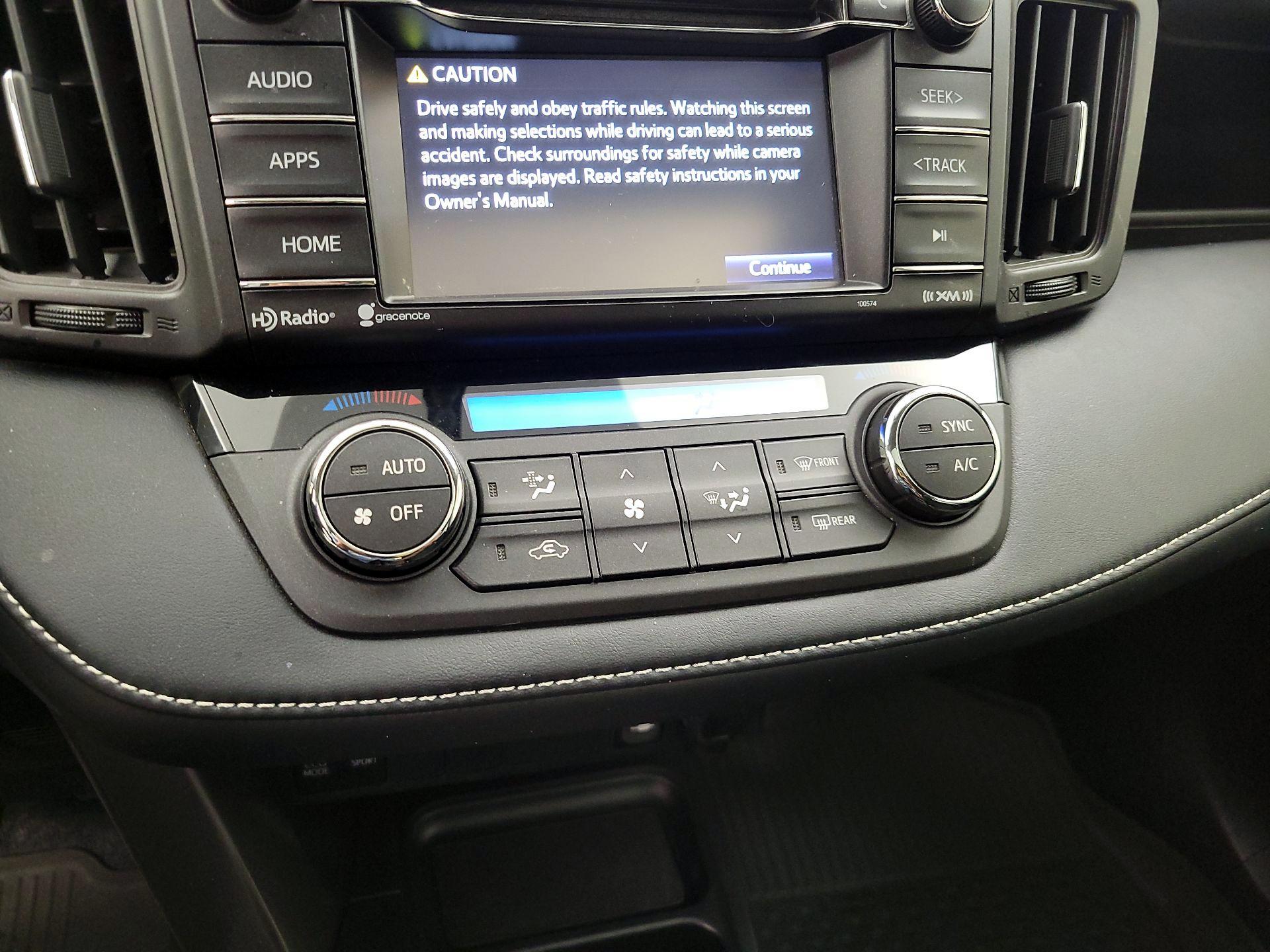 Thumbnail: 2016 Toyota RAV4 - 16
