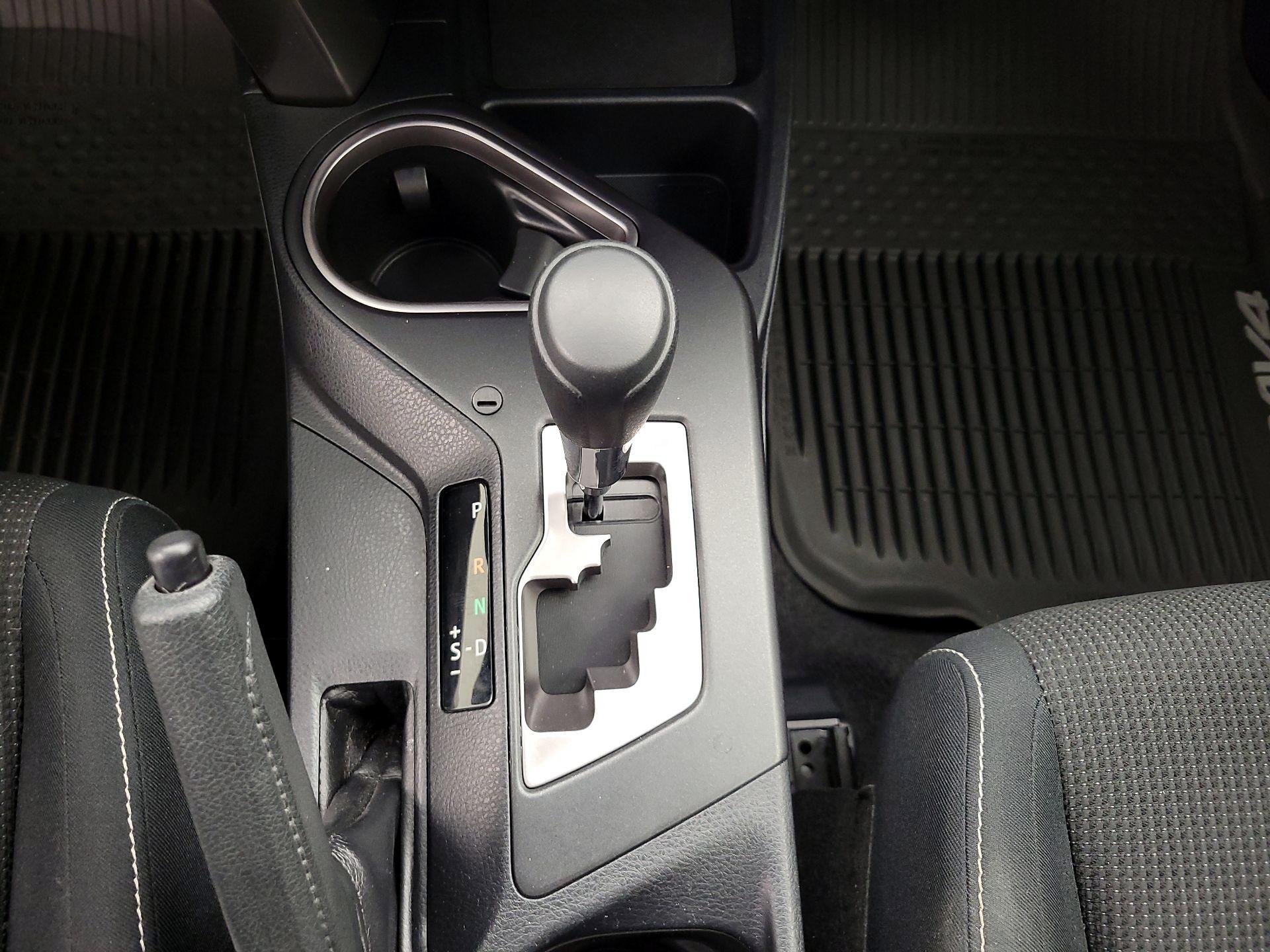 Thumbnail: 2016 Toyota RAV4 - 17