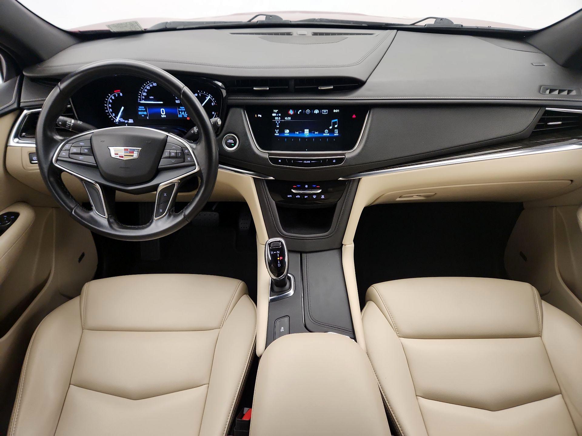 Thumbnail: 2019 Cadillac XT5 - 9