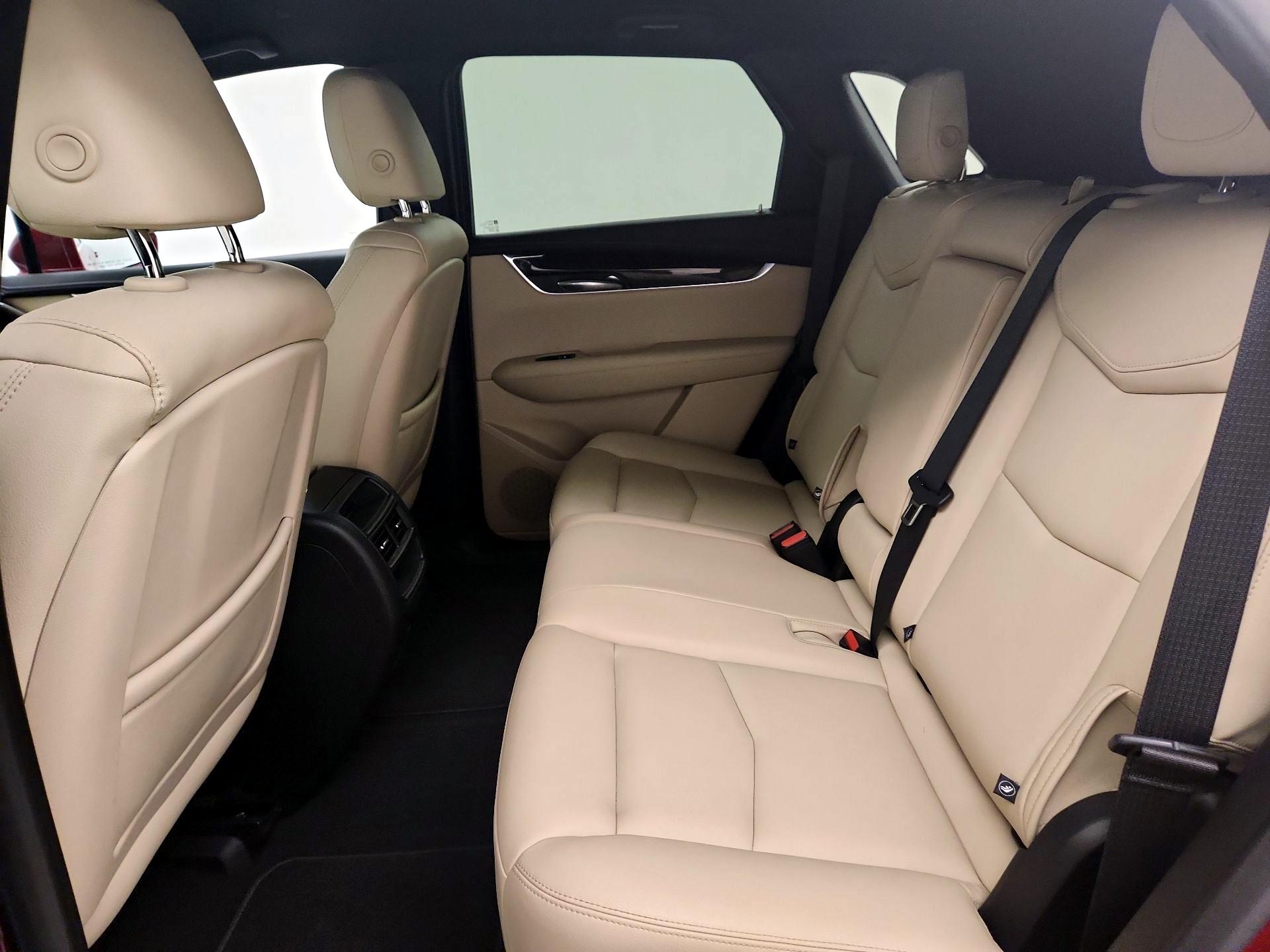 Thumbnail: 2019 Cadillac XT5 - 18