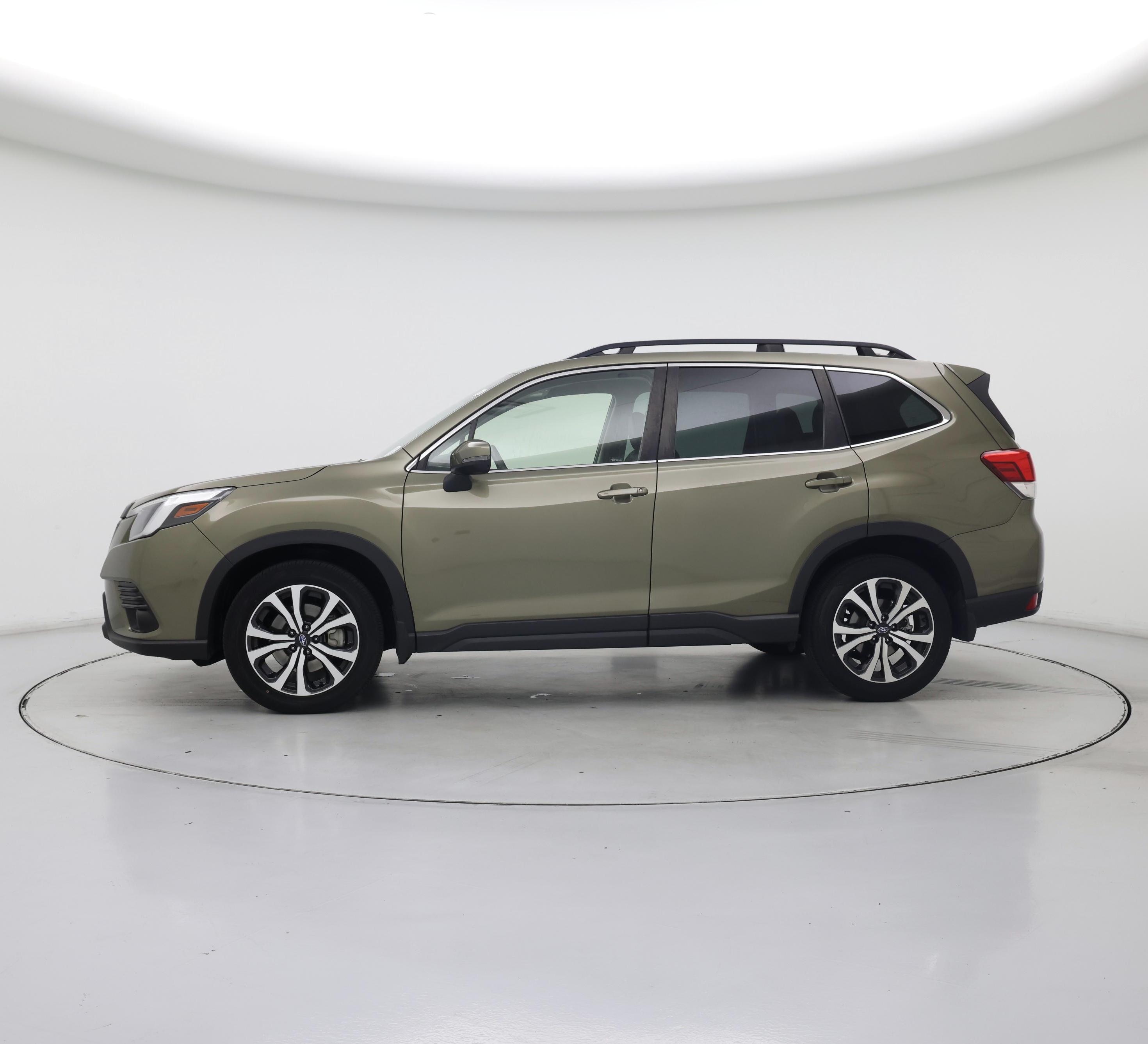 Thumbnail: 2023 Subaru Forester - 3