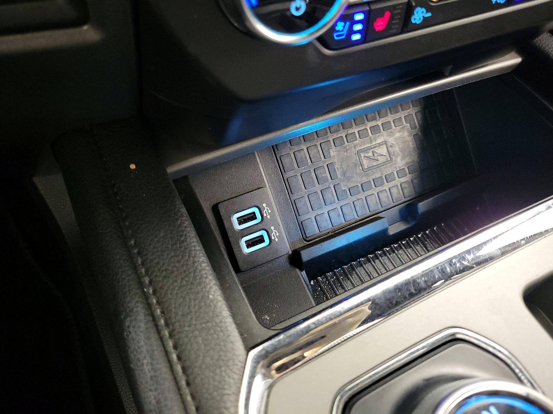 Thumbnail: 2019 Ford Expedition - 19