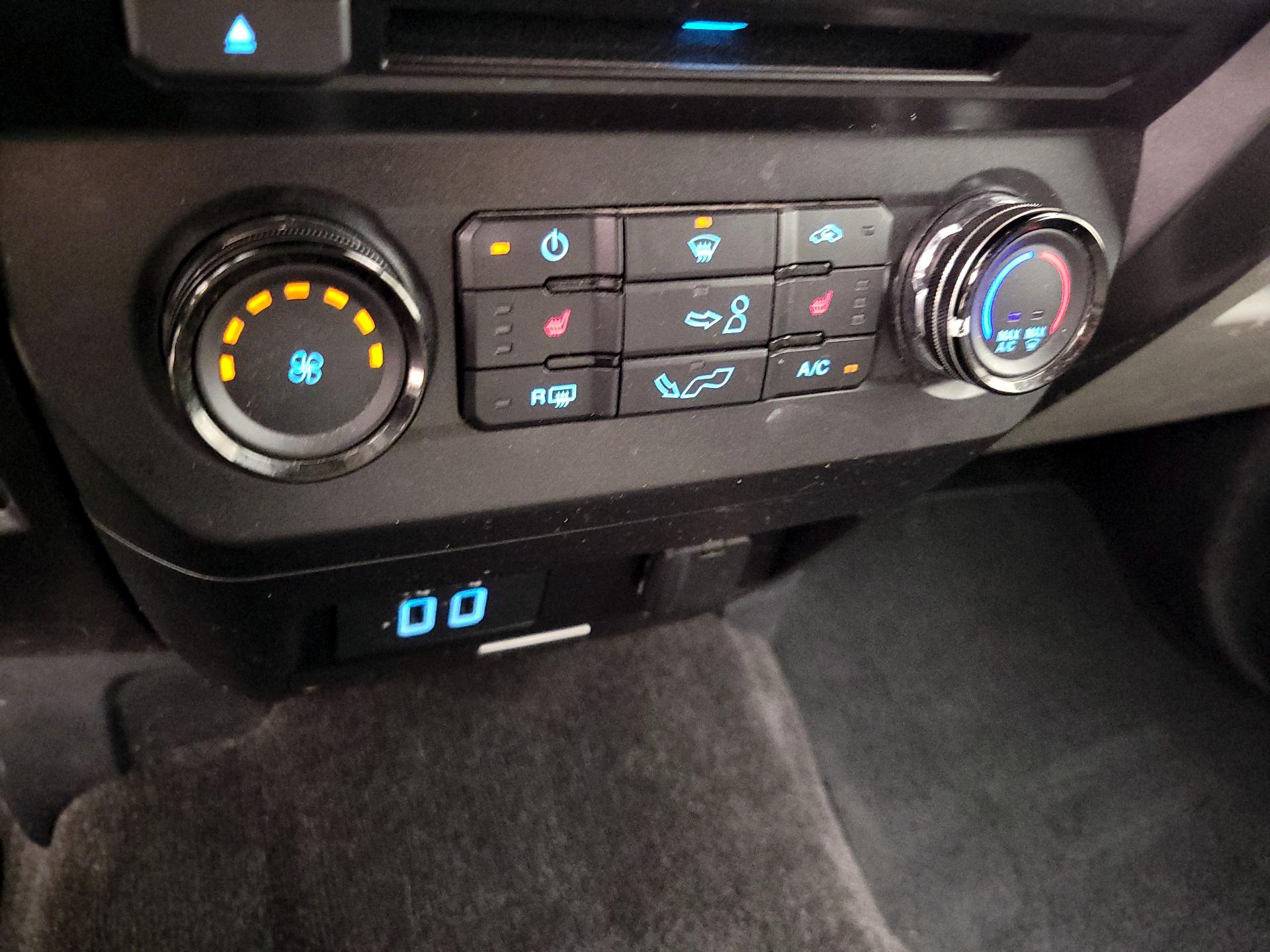 Thumbnail: 2018 Ford F-150 - 16