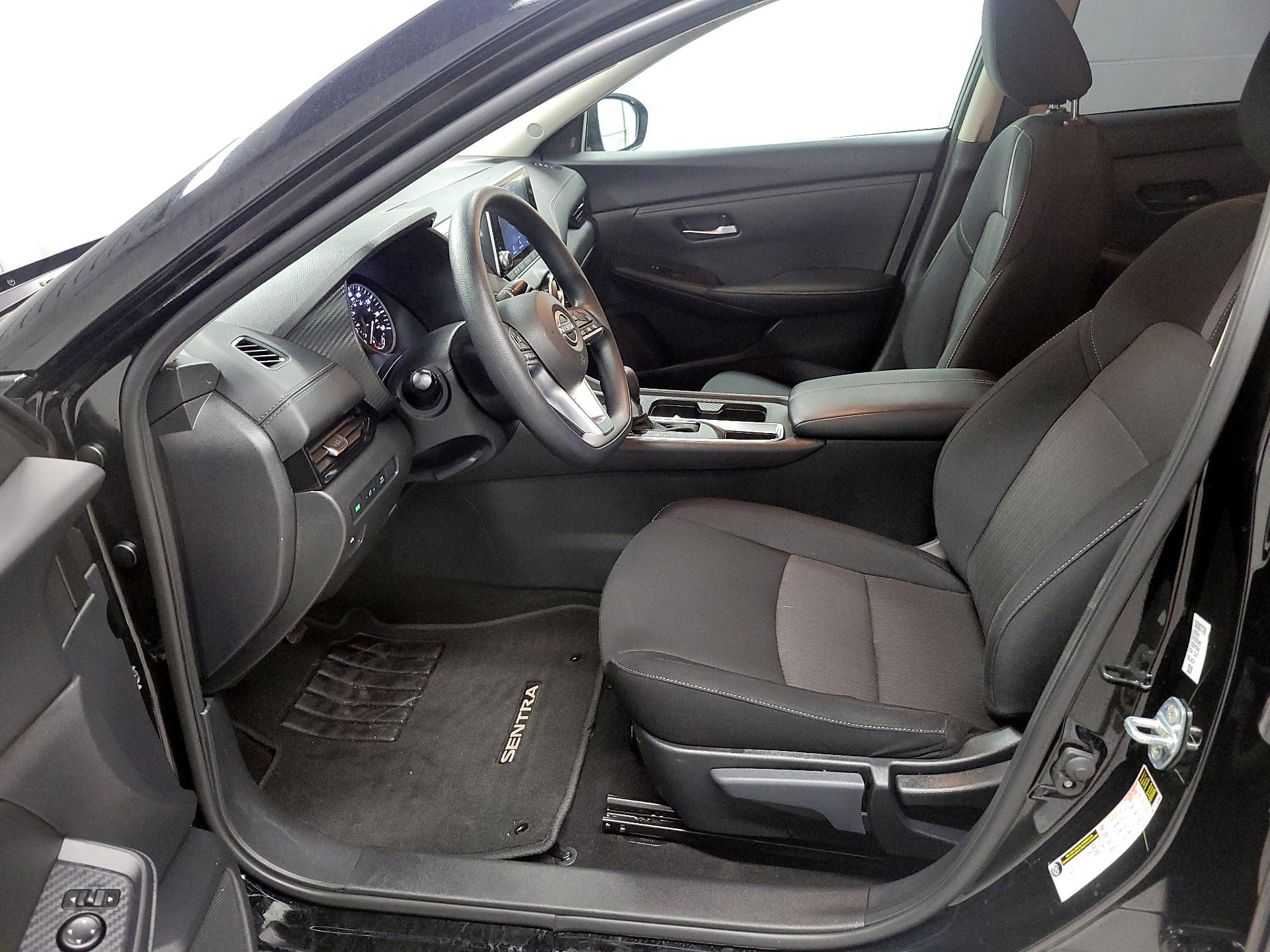 Thumbnail: 2024 Nissan Sentra - 11