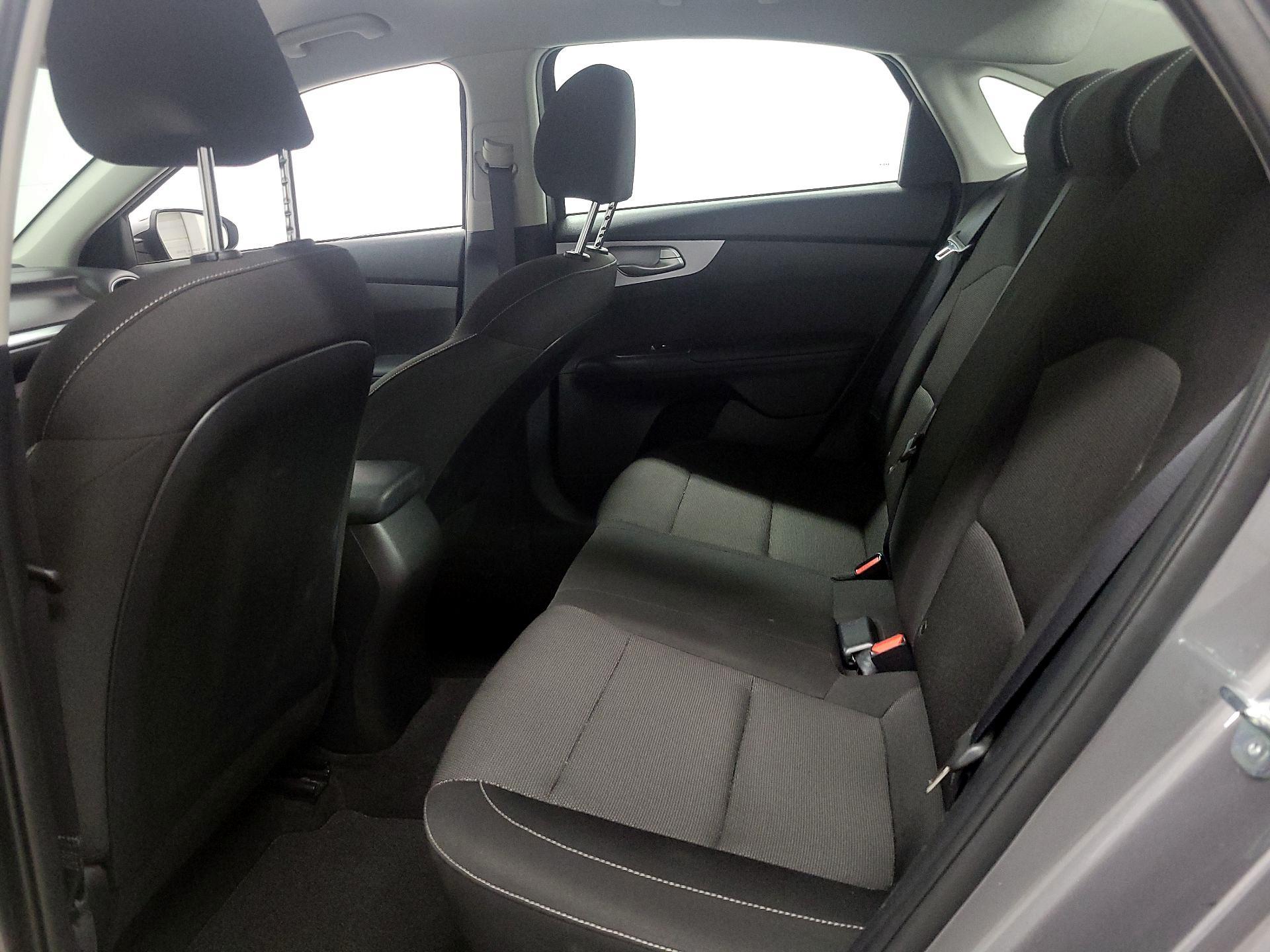 Thumbnail: 2024 Kia Forte - 19