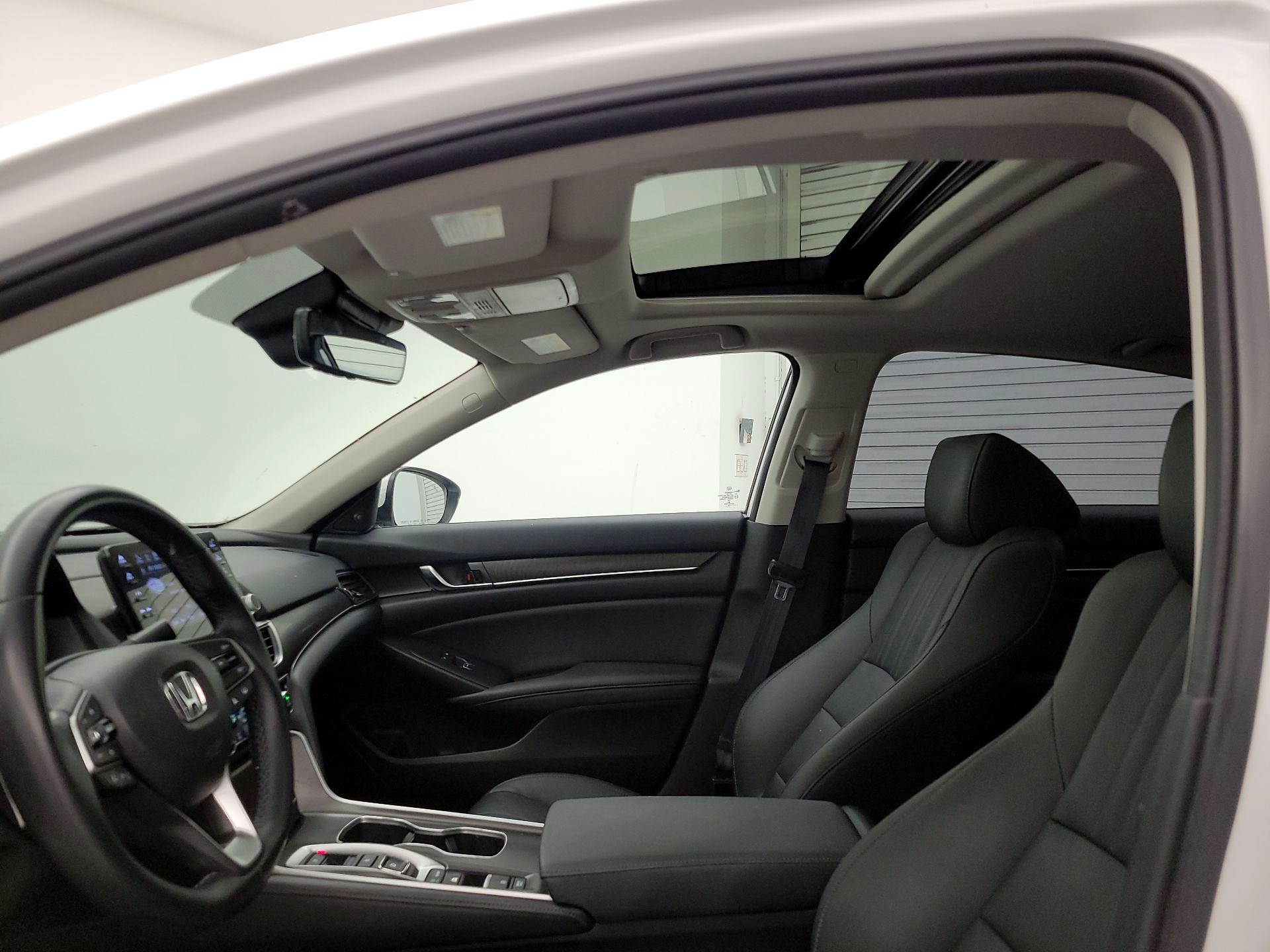 Thumbnail: 2022 Honda Accord - 19