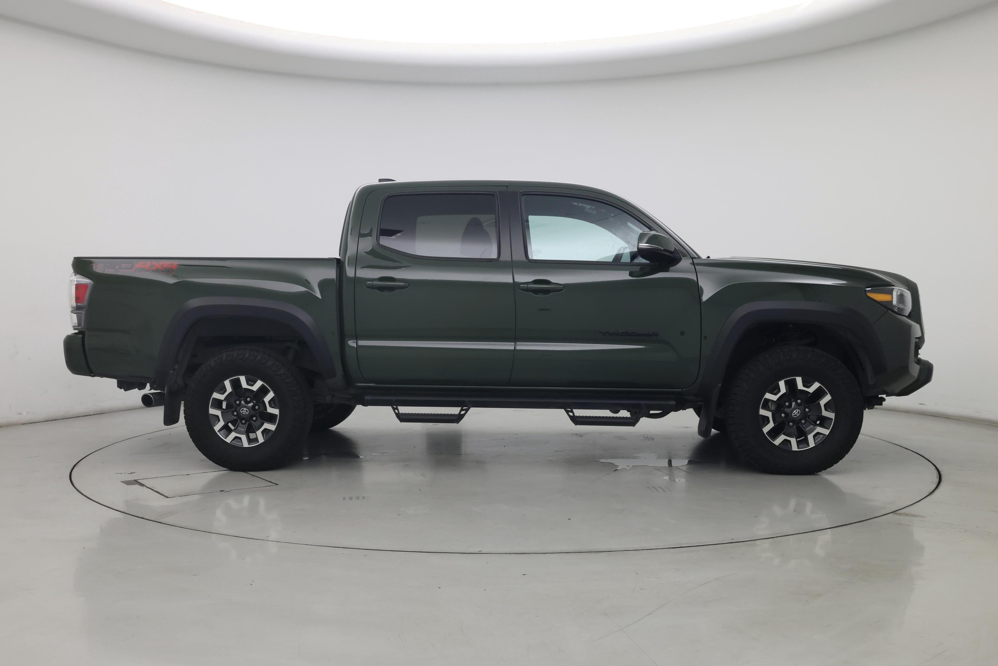 Thumbnail: 2022 Toyota Tacoma - 7