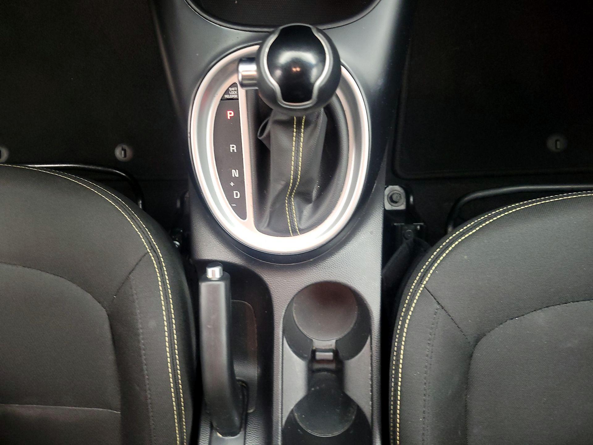 Thumbnail: 2016 Kia Soul - 17
