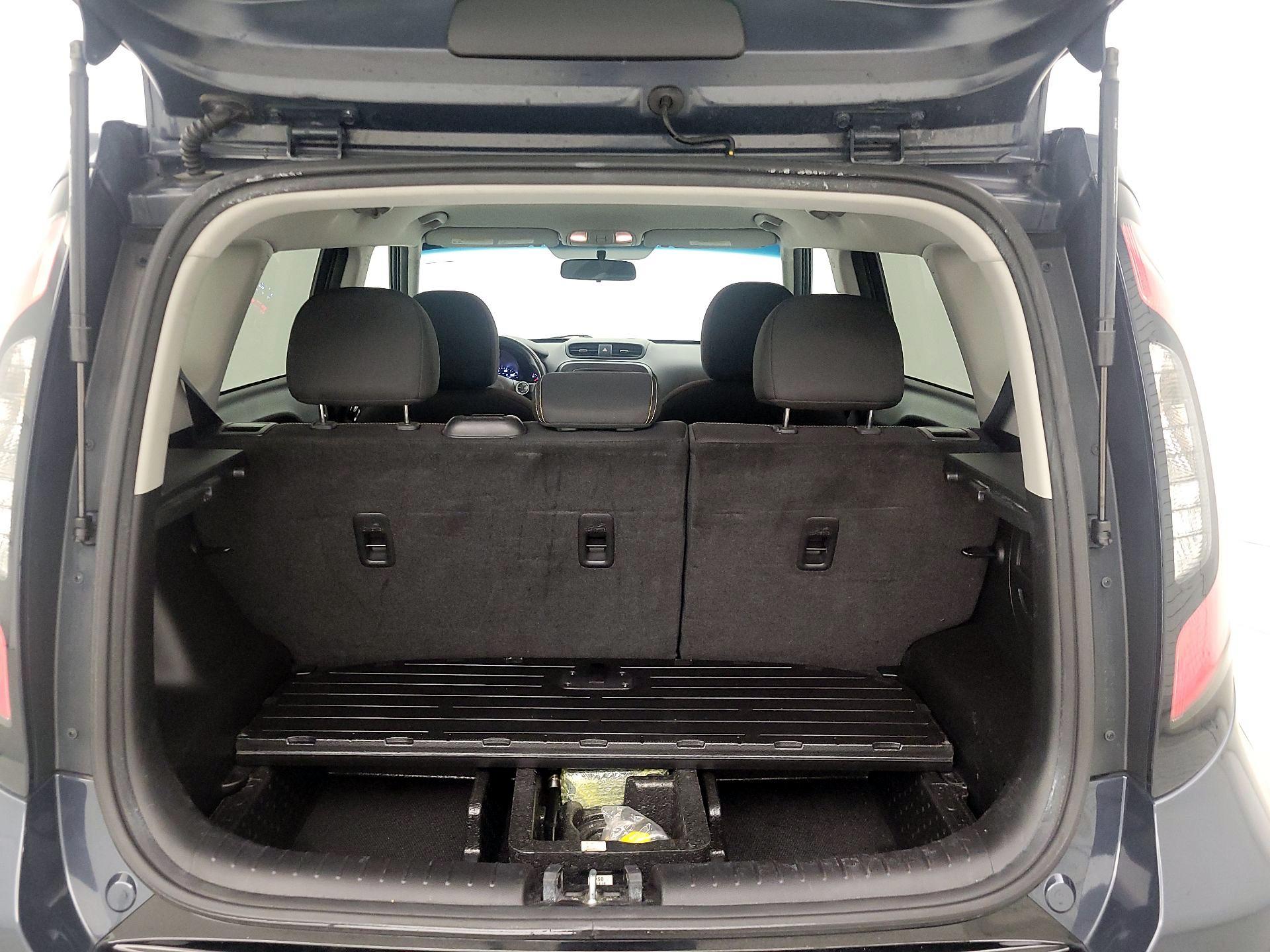 Thumbnail: 2016 Kia Soul - 20