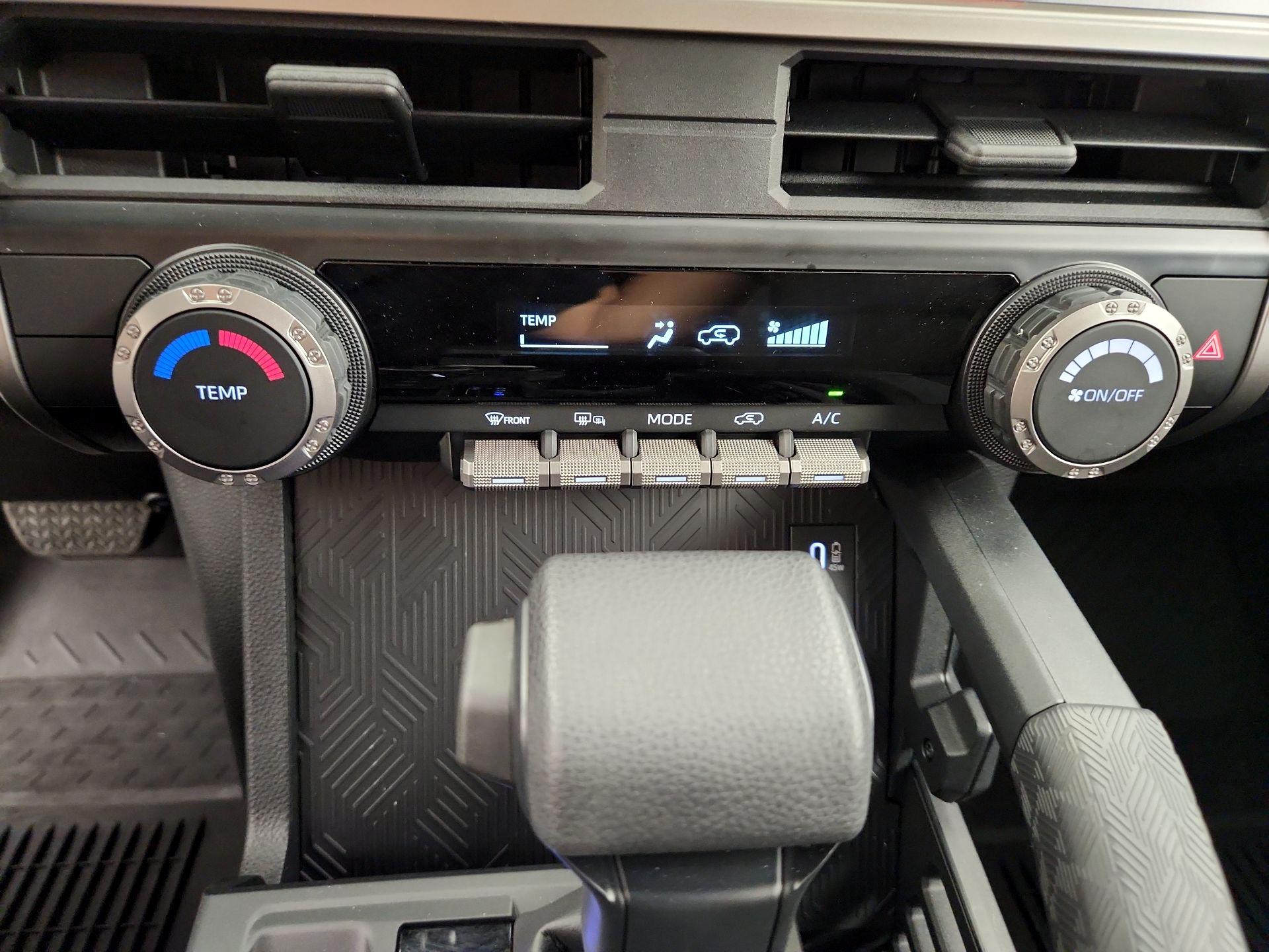Thumbnail: 2025 Toyota 4Runner - 16