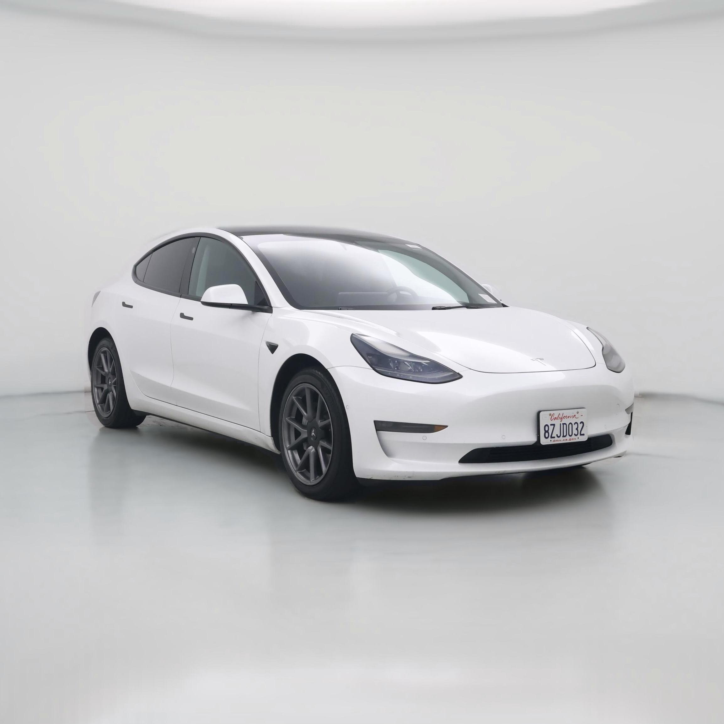 Thumbnail: 2022 Tesla Model 3 - 1