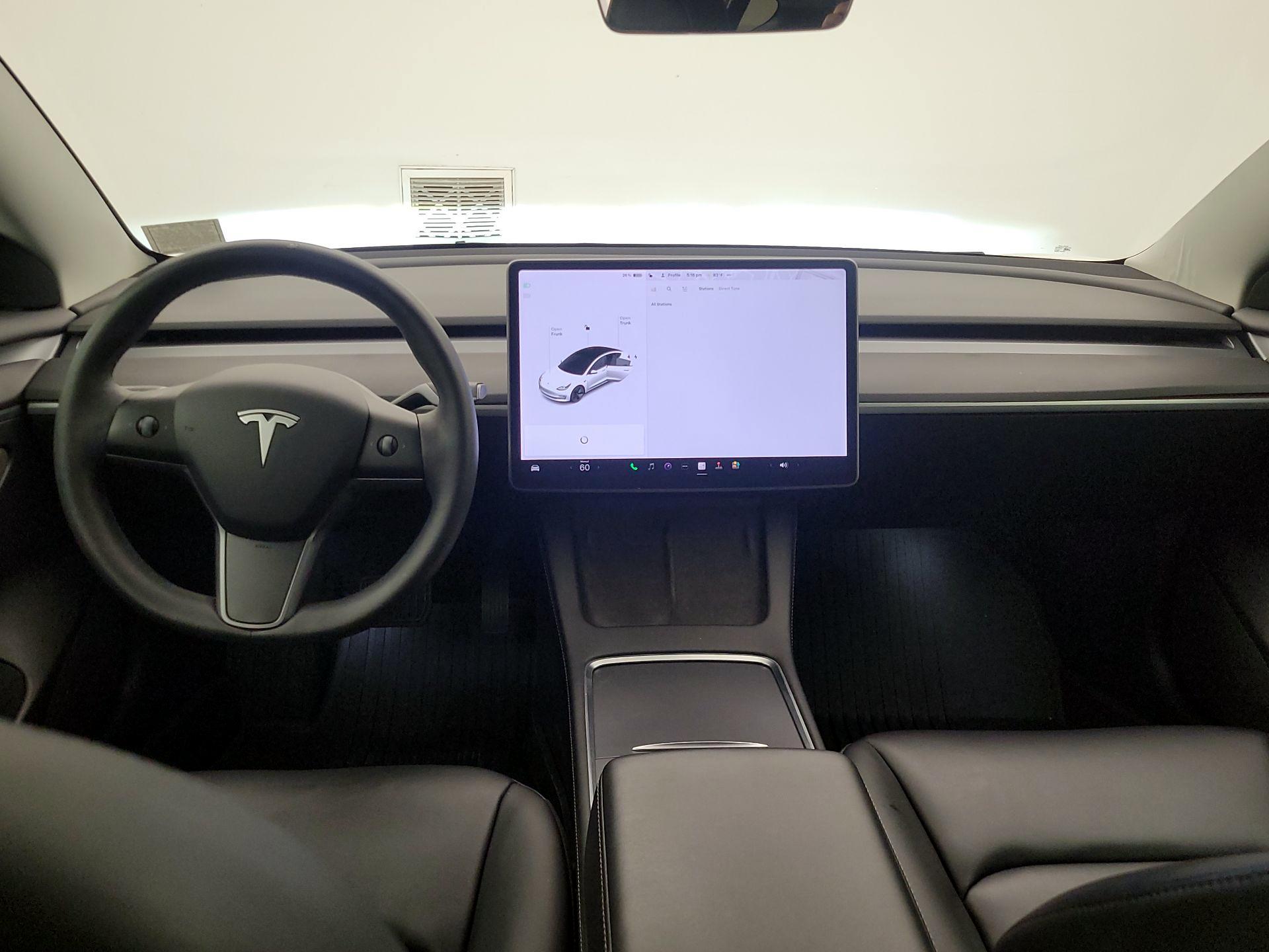 Thumbnail: 2022 Tesla Model 3 - 9