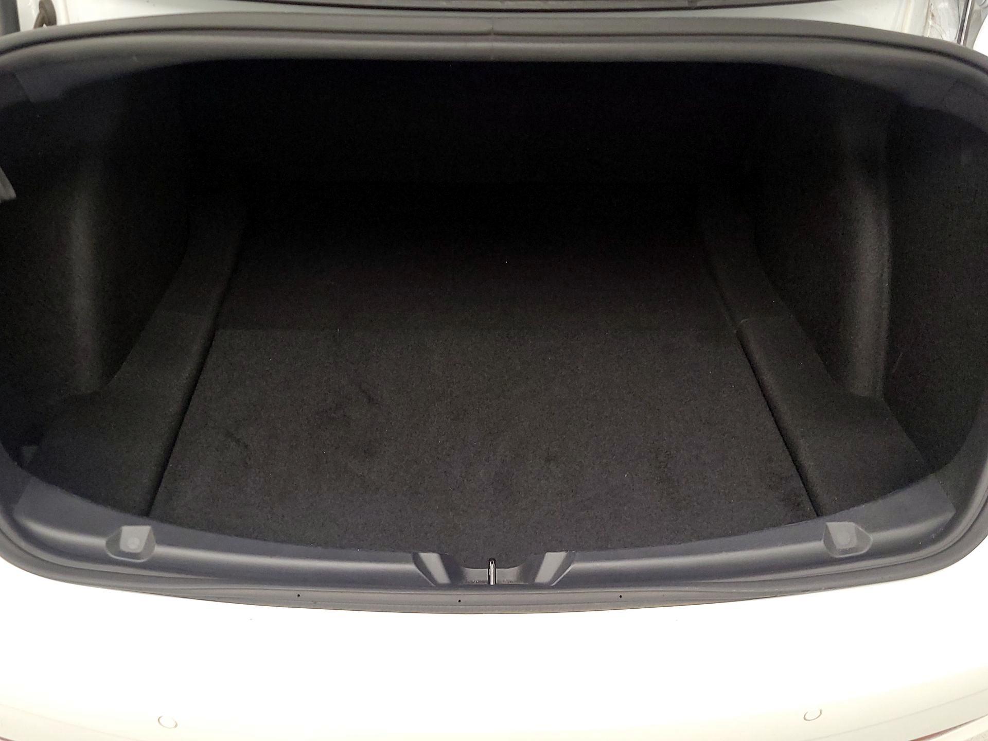 Thumbnail: 2022 Tesla Model 3 - 18