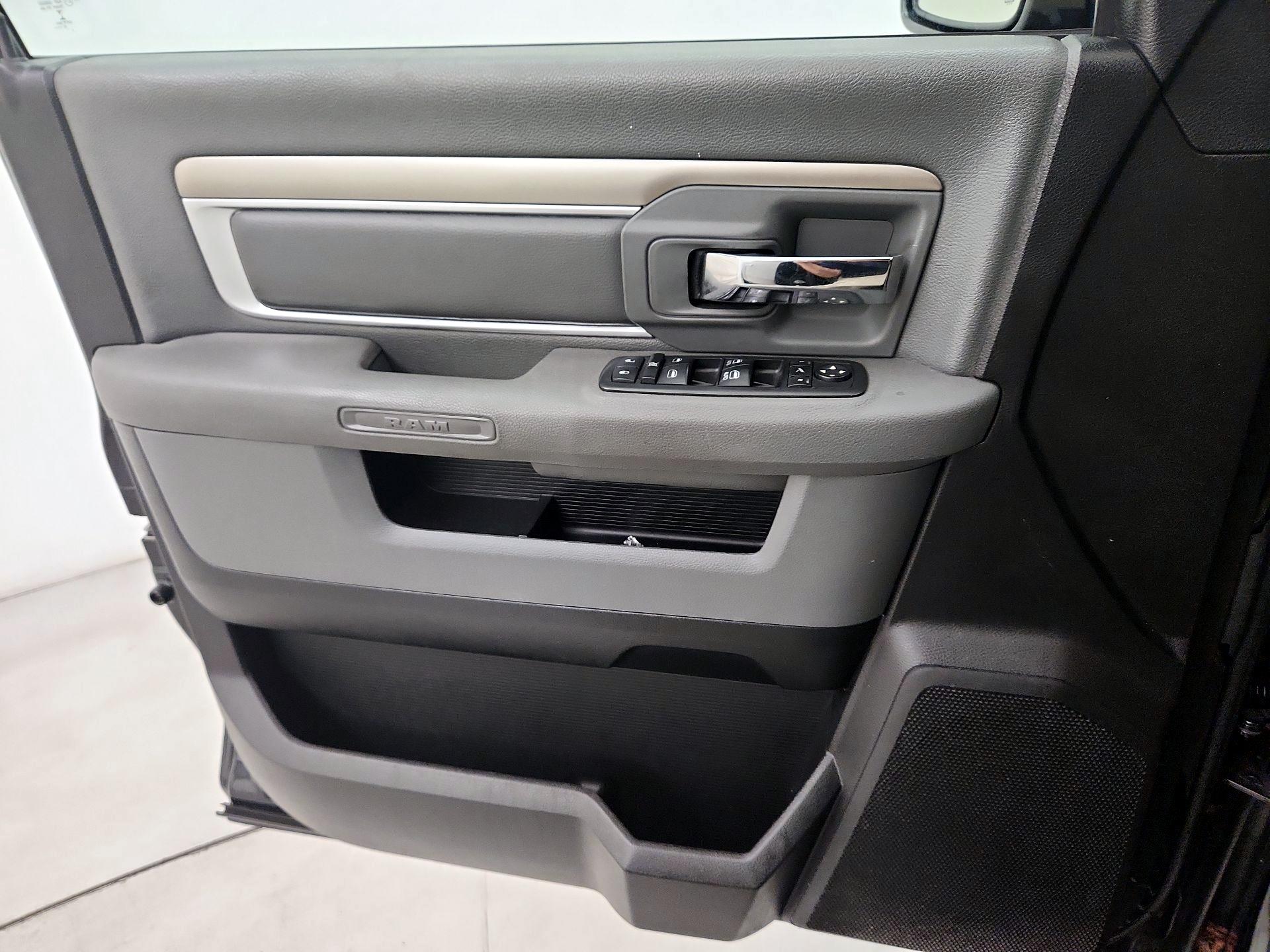 Thumbnail: 2016 RAM 1500 - 12