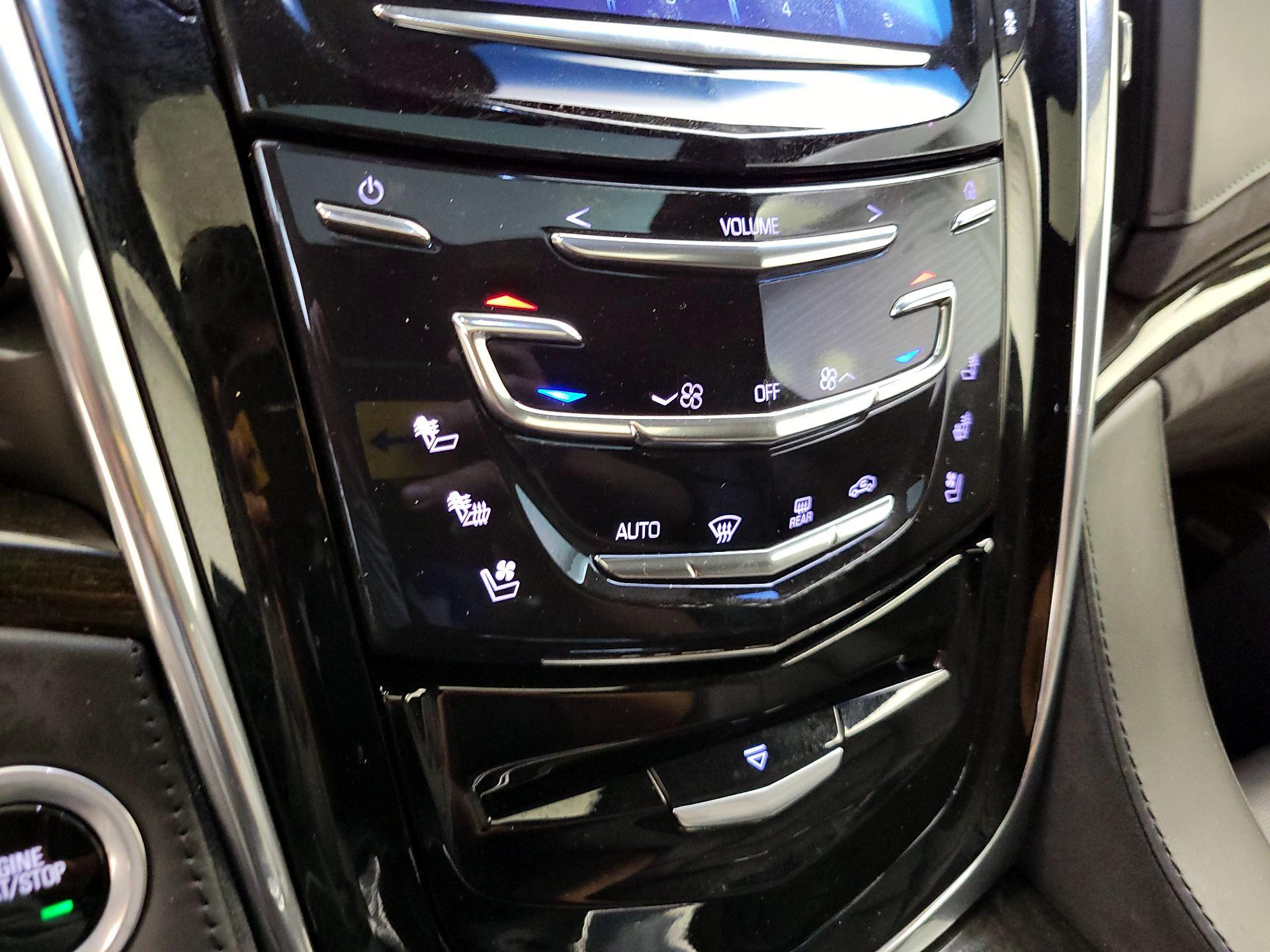 Thumbnail: 2016 Cadillac Escalade - 16