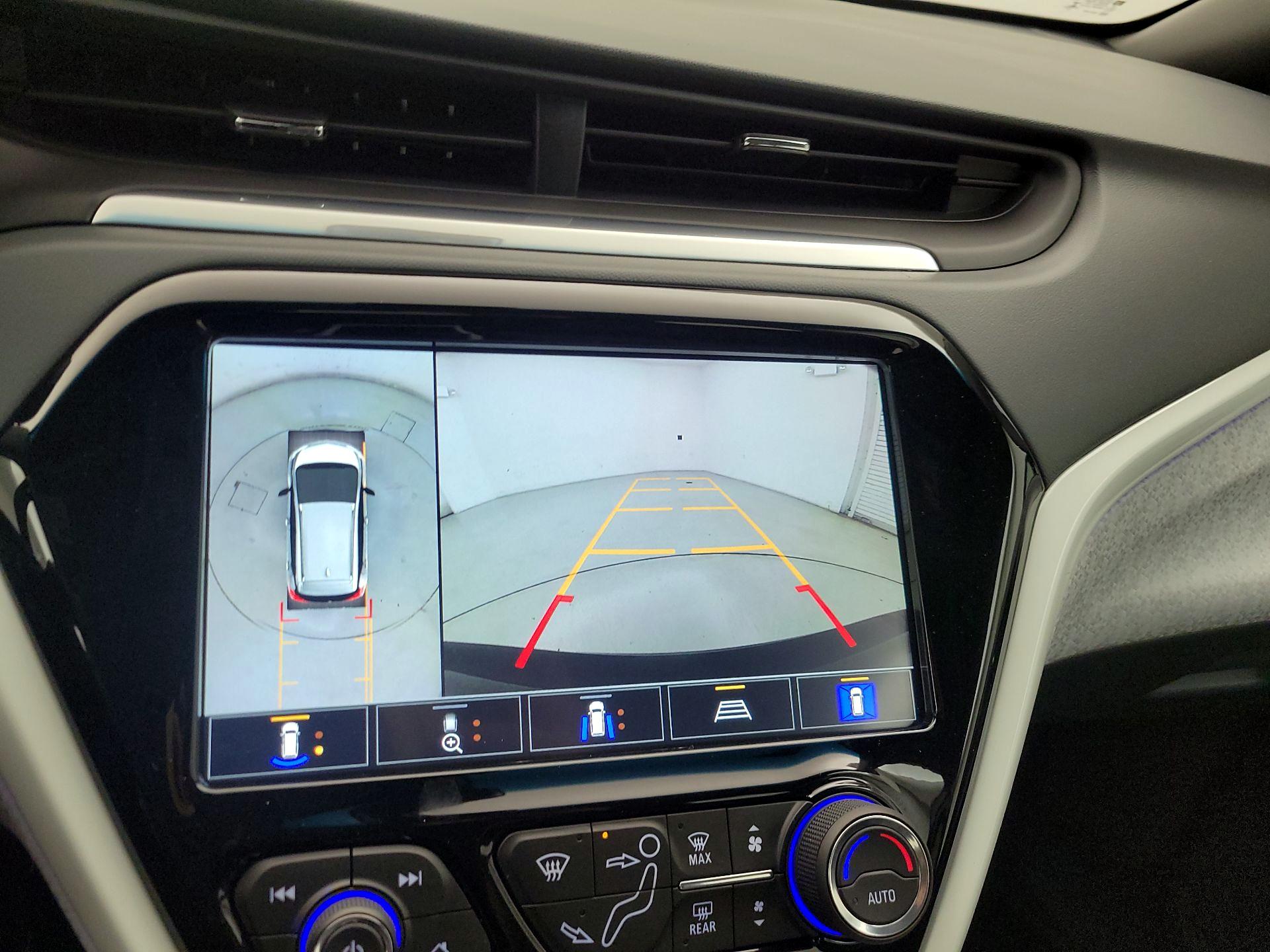 Thumbnail: 2020 Chevrolet Bolt EV - 14