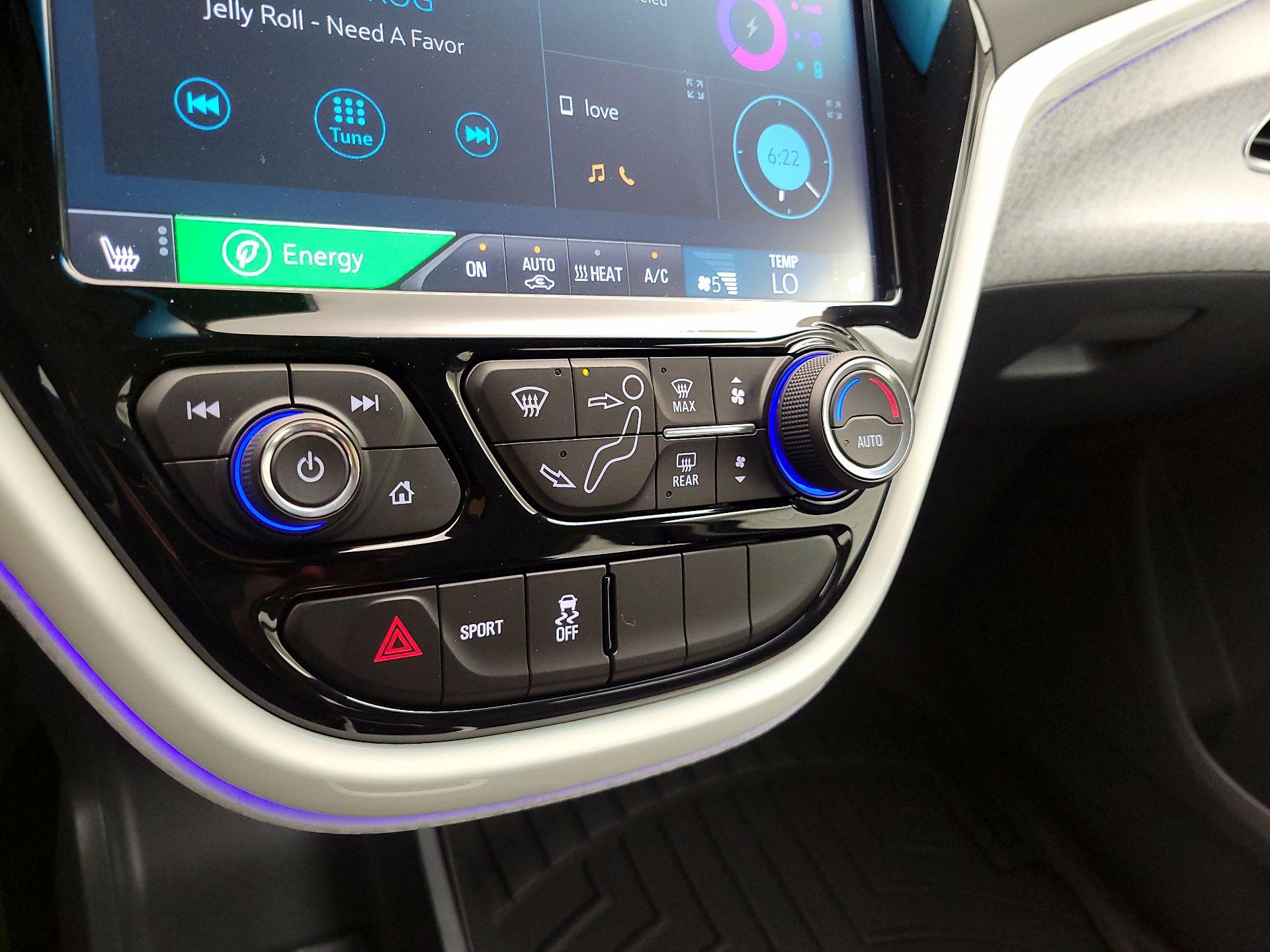 Thumbnail: 2020 Chevrolet Bolt EV - 16