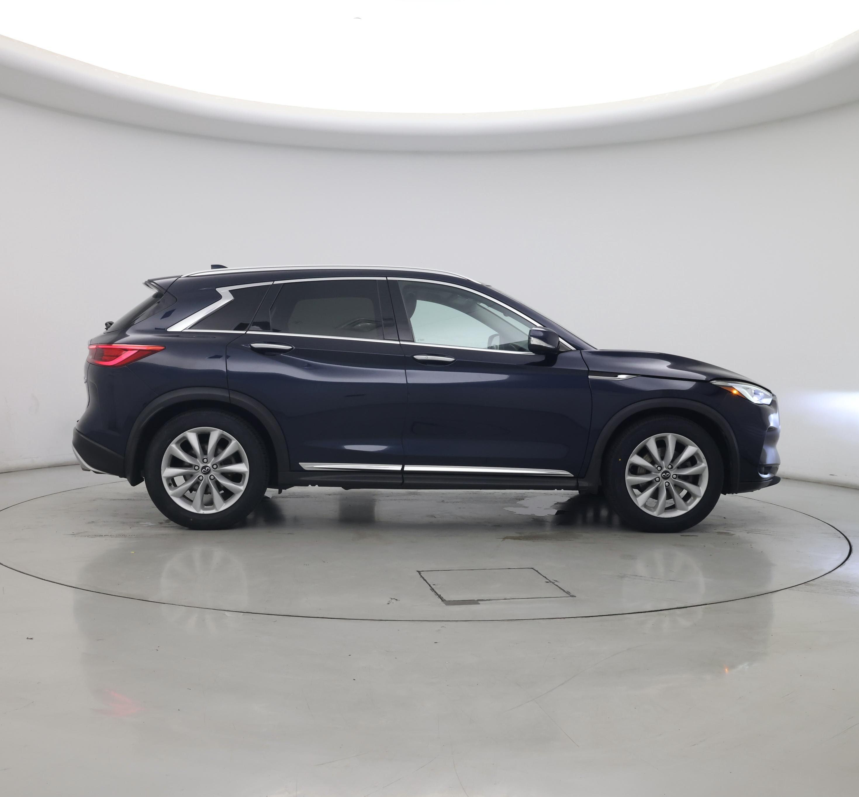 Thumbnail: 2019 INFINITI QX50 - 7