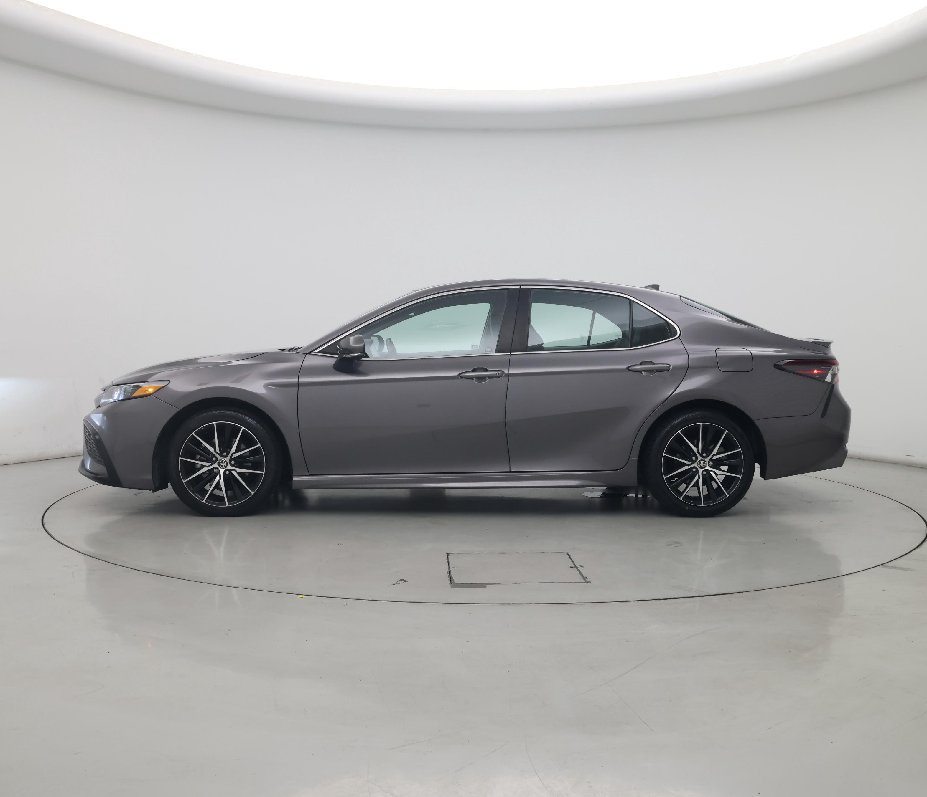 Thumbnail: 2023 Toyota Camry - 3