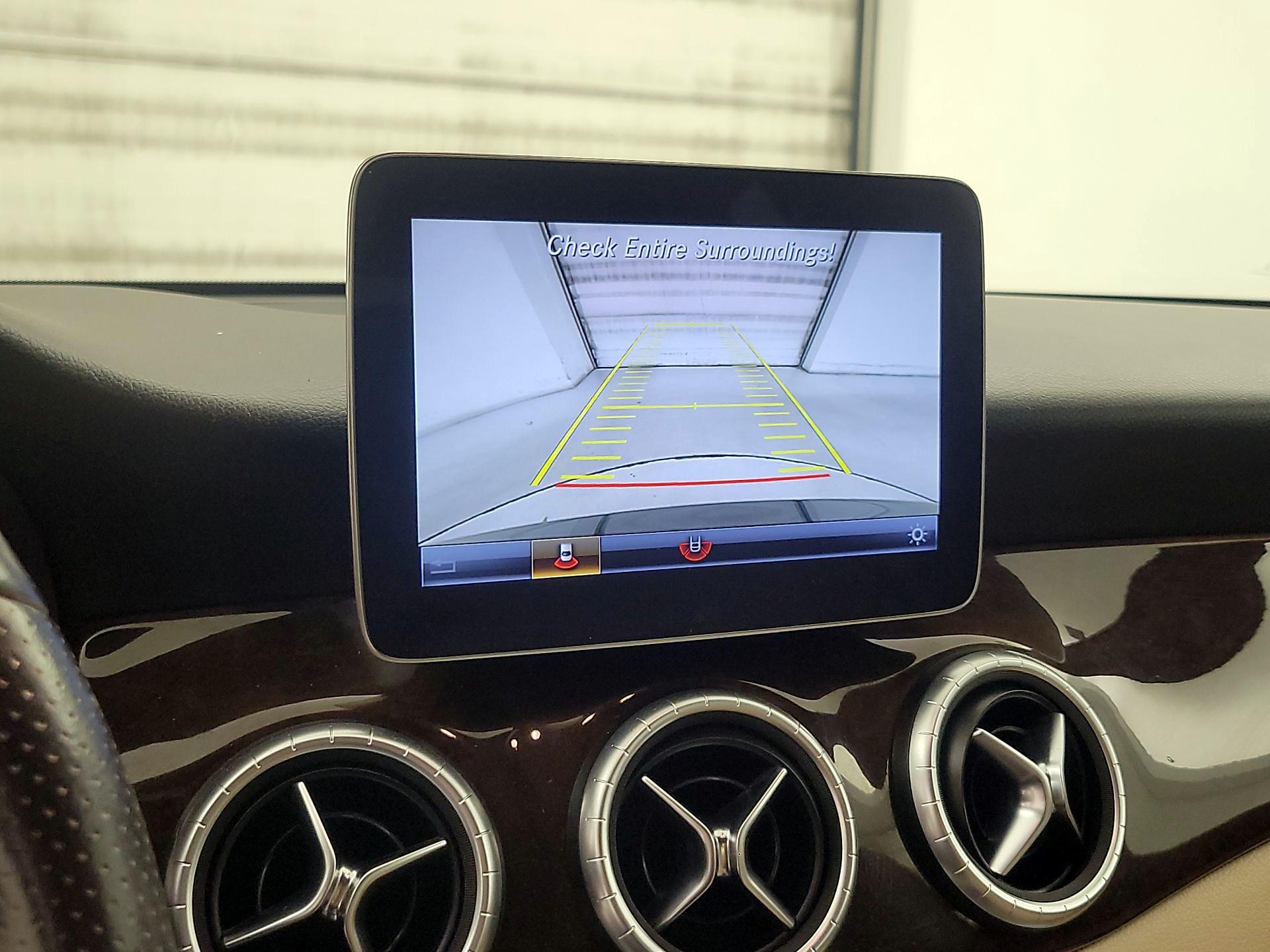 Thumbnail: 2019 Mercedes-Benz CLA - 15