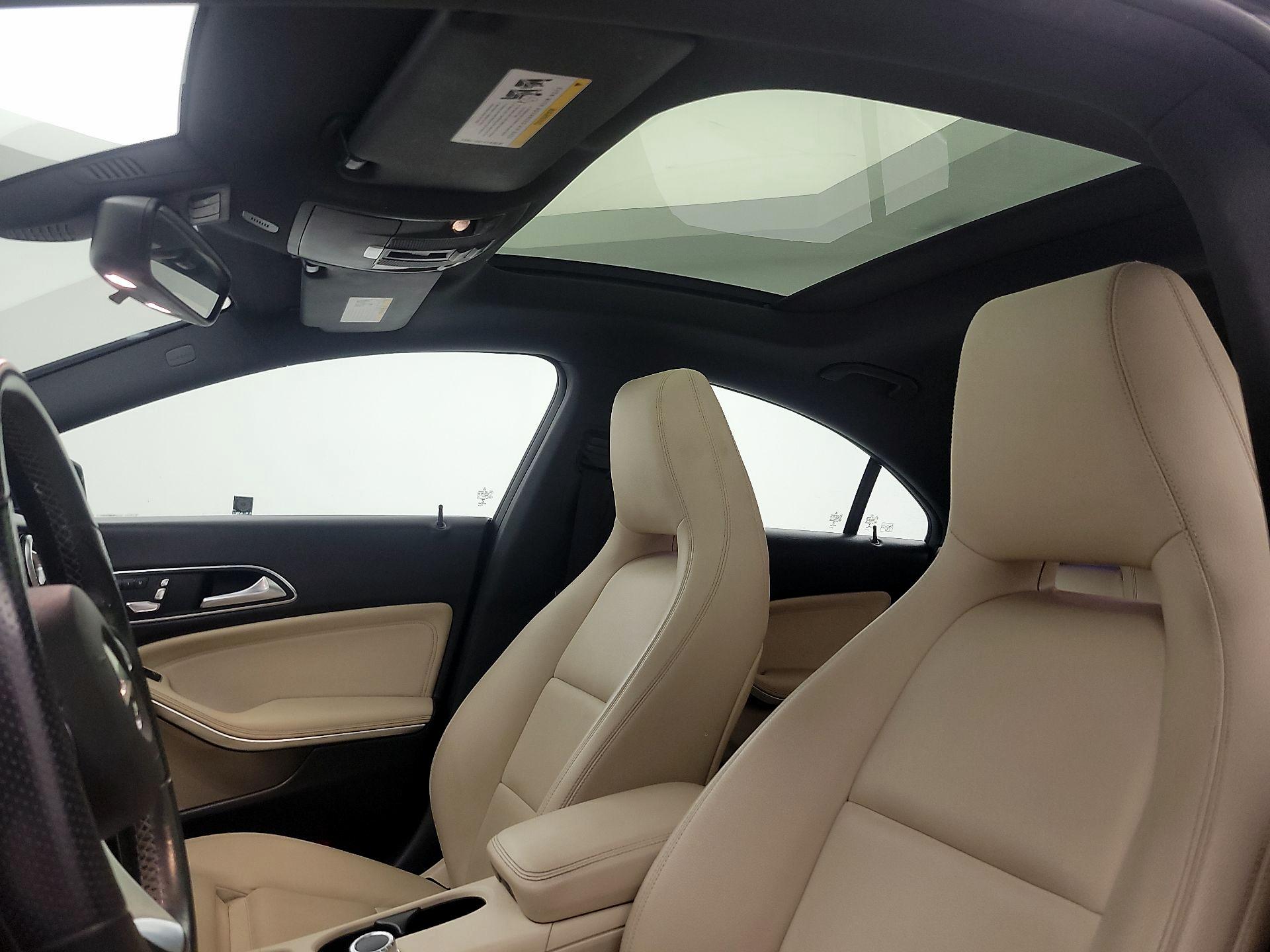 Thumbnail: 2019 Mercedes-Benz CLA - 20