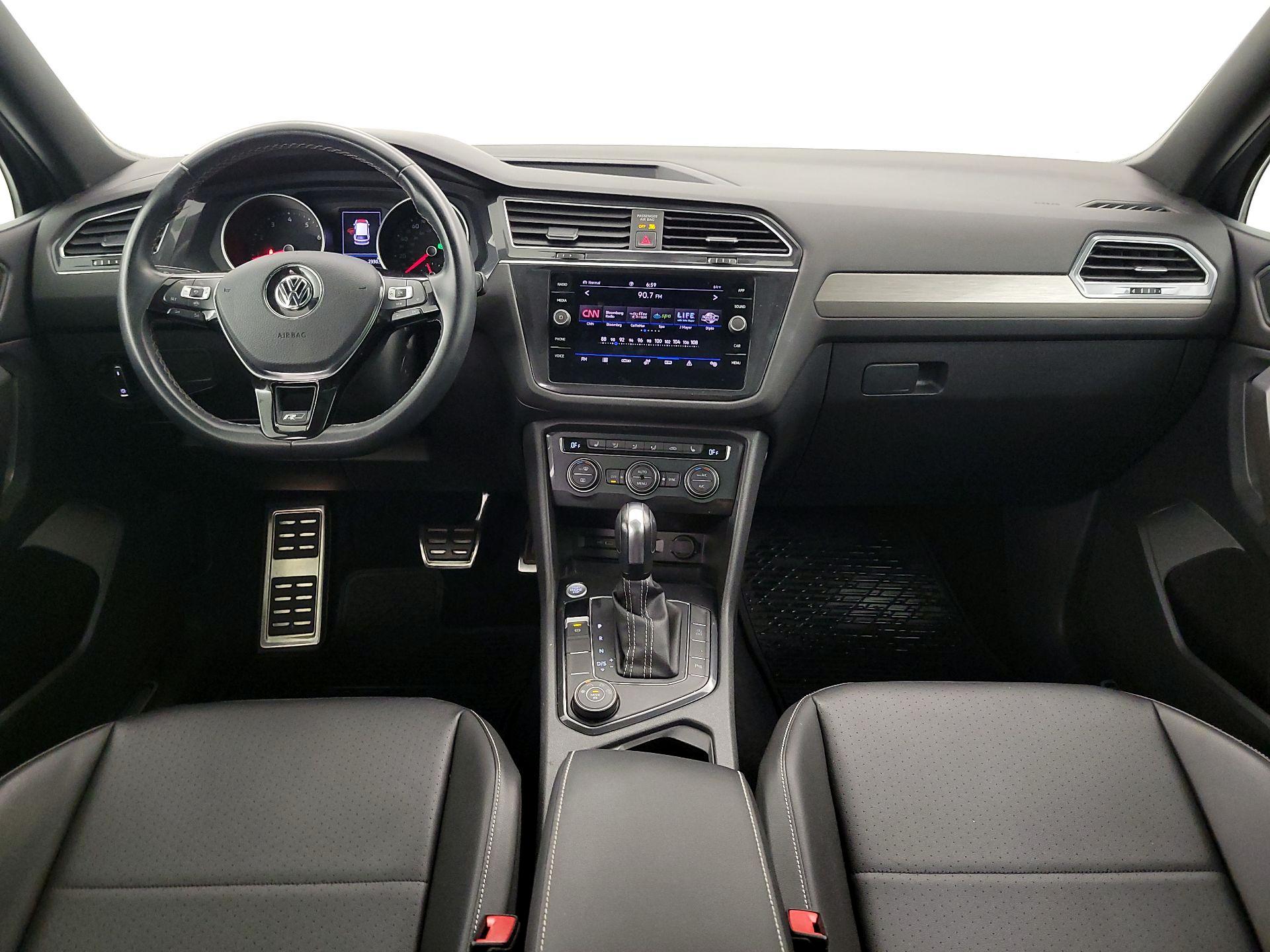 Thumbnail: 2021 Volkswagen Tiguan - 9