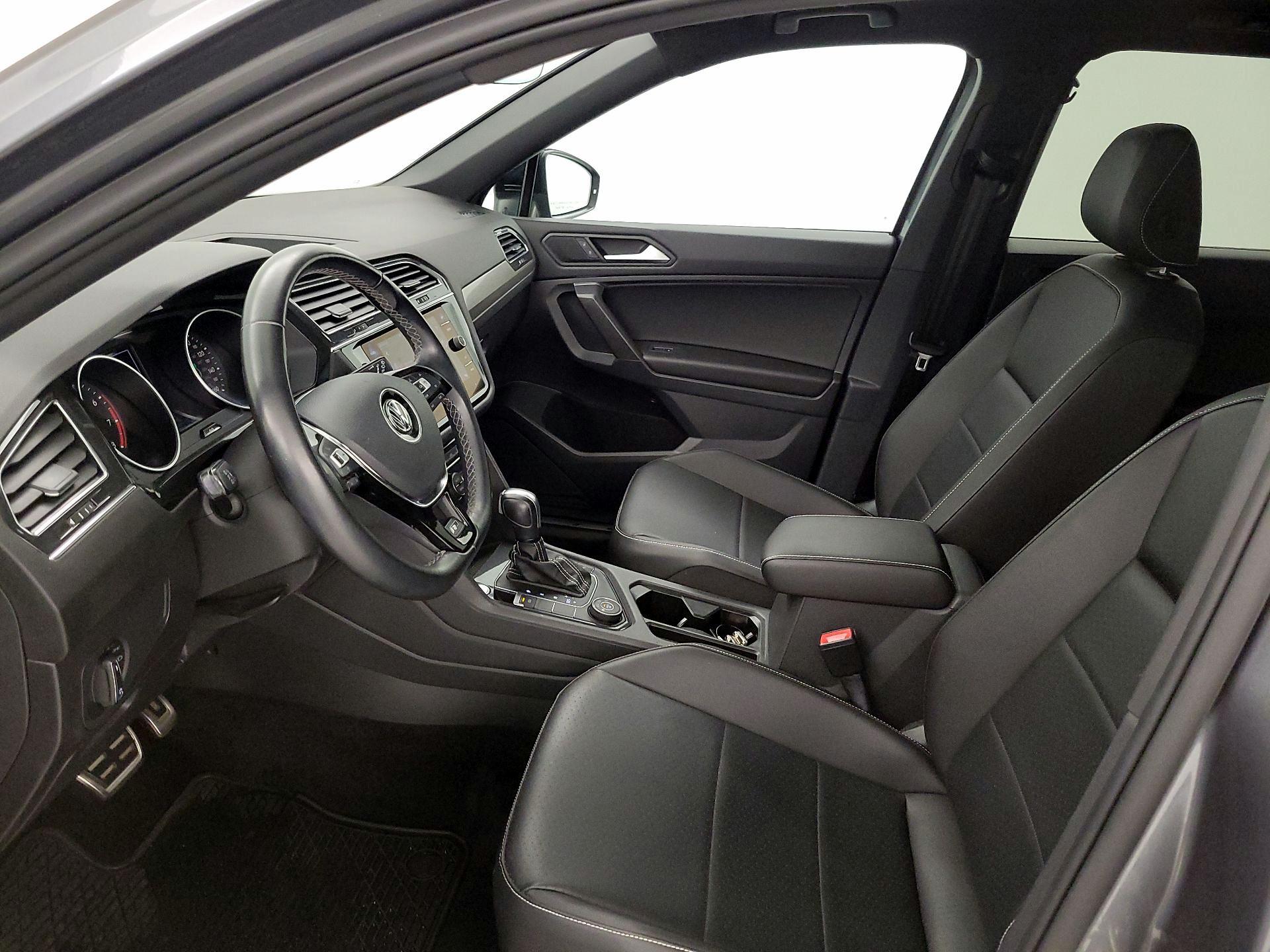 Thumbnail: 2021 Volkswagen Tiguan - 11
