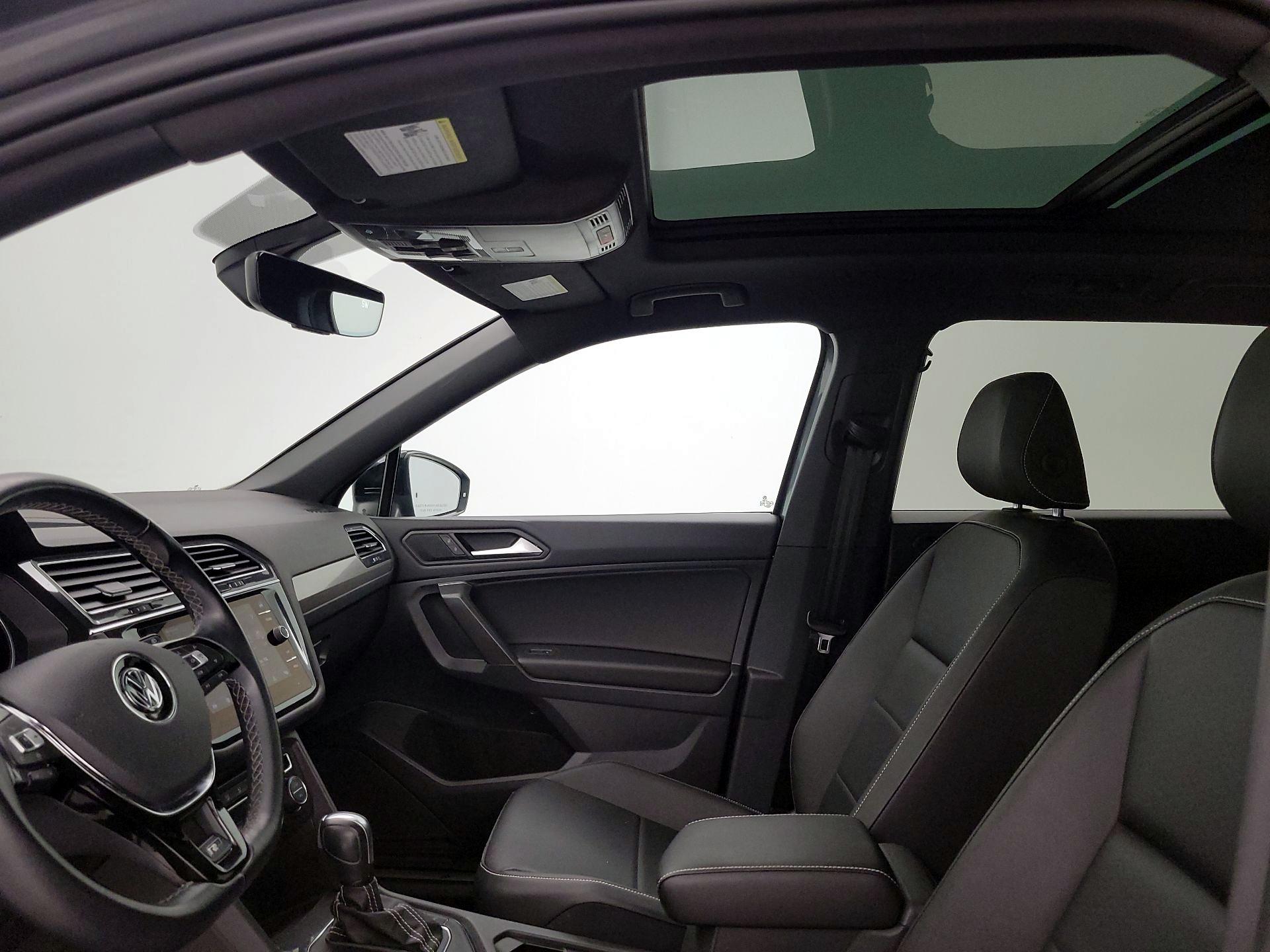 Thumbnail: 2021 Volkswagen Tiguan - 19