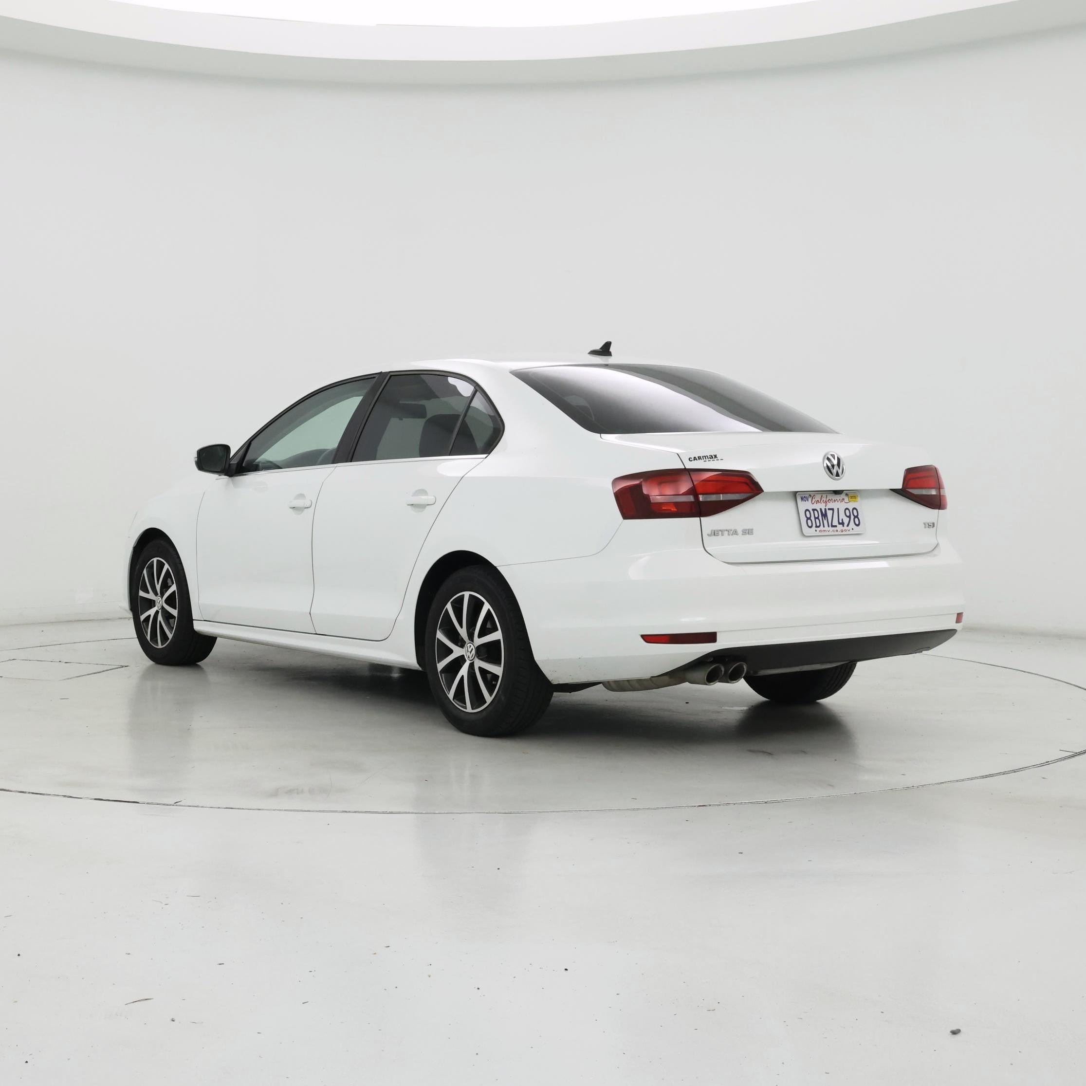 Thumbnail: 2017 Volkswagen Jetta - 2