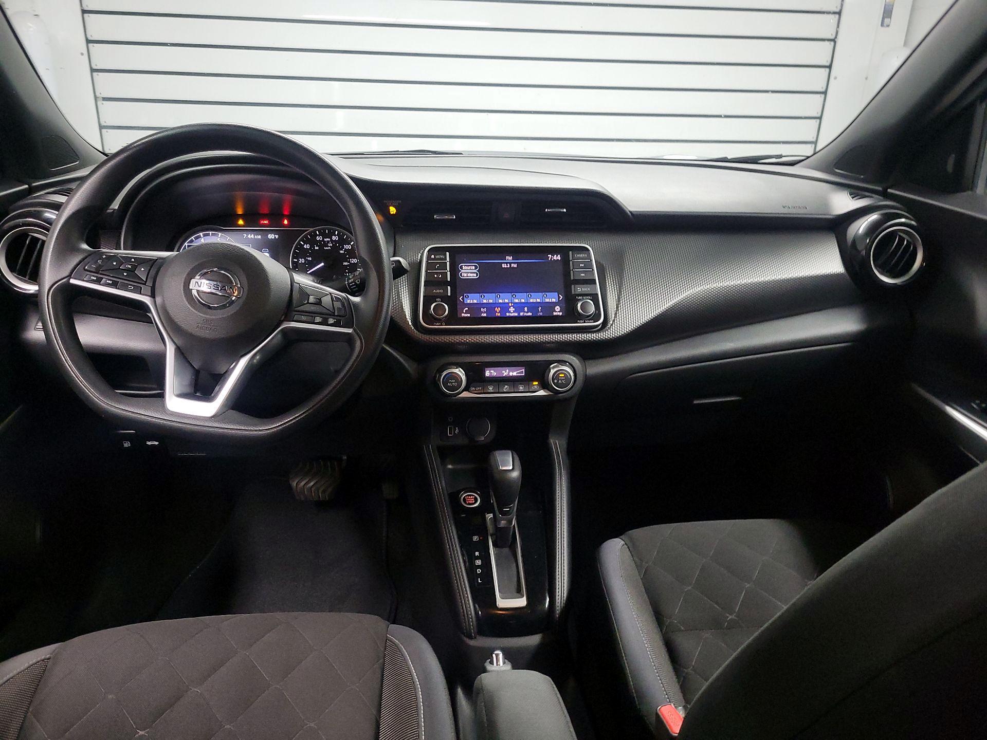 Thumbnail: 2019 Nissan Kicks - 9