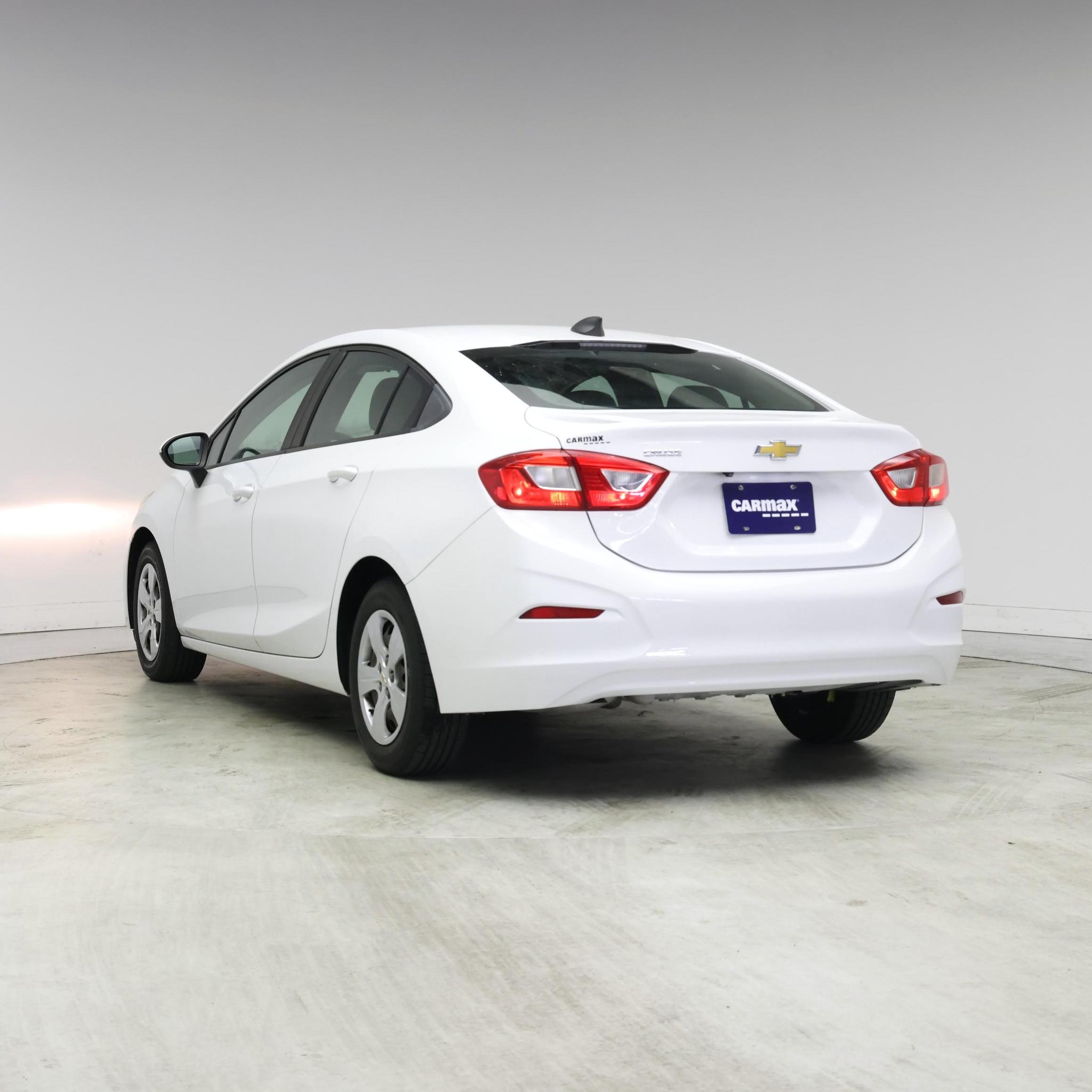 Thumbnail: 2016 Chevrolet Cruze - 2