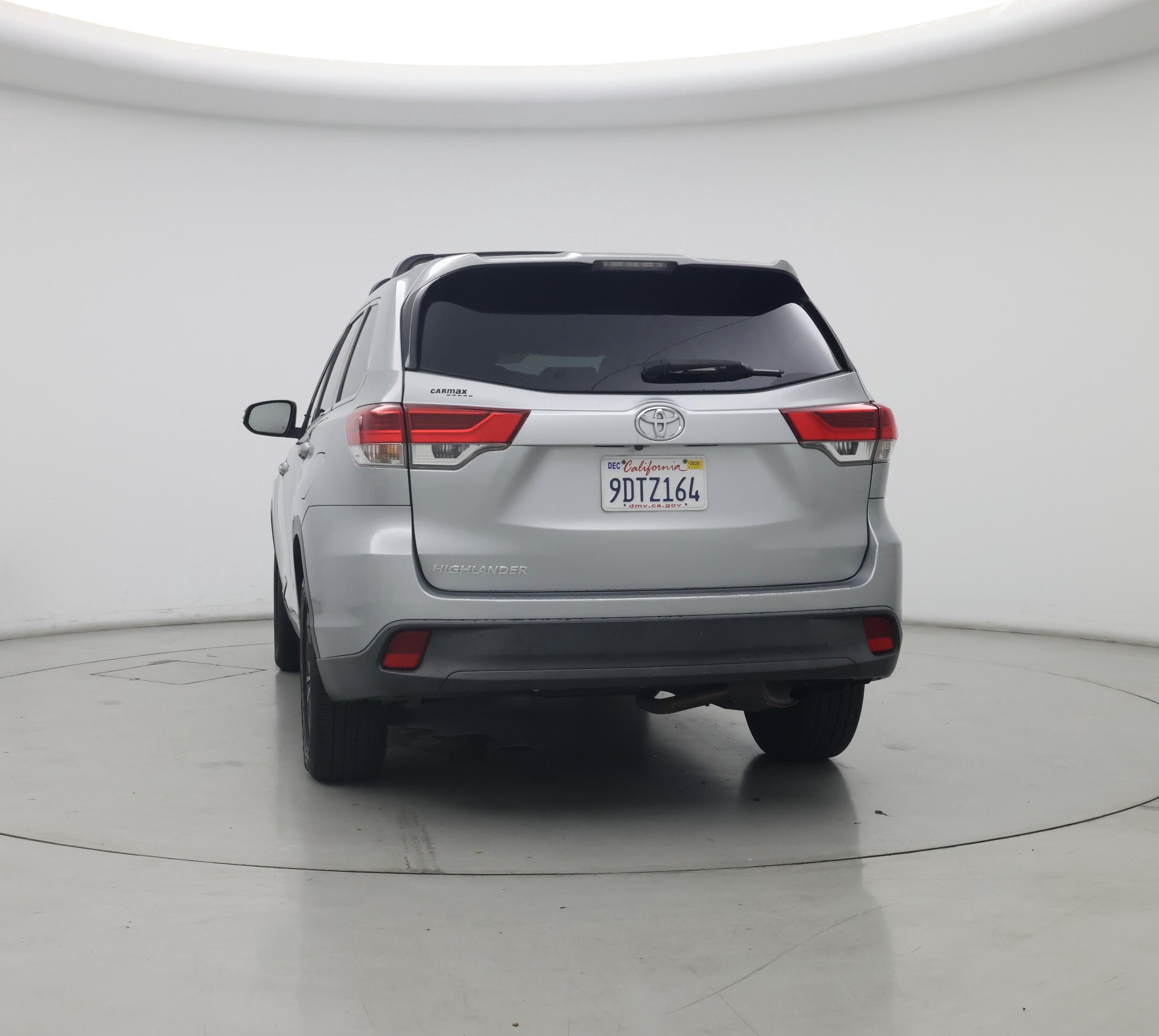 Thumbnail: 2019 Toyota Highlander - 6