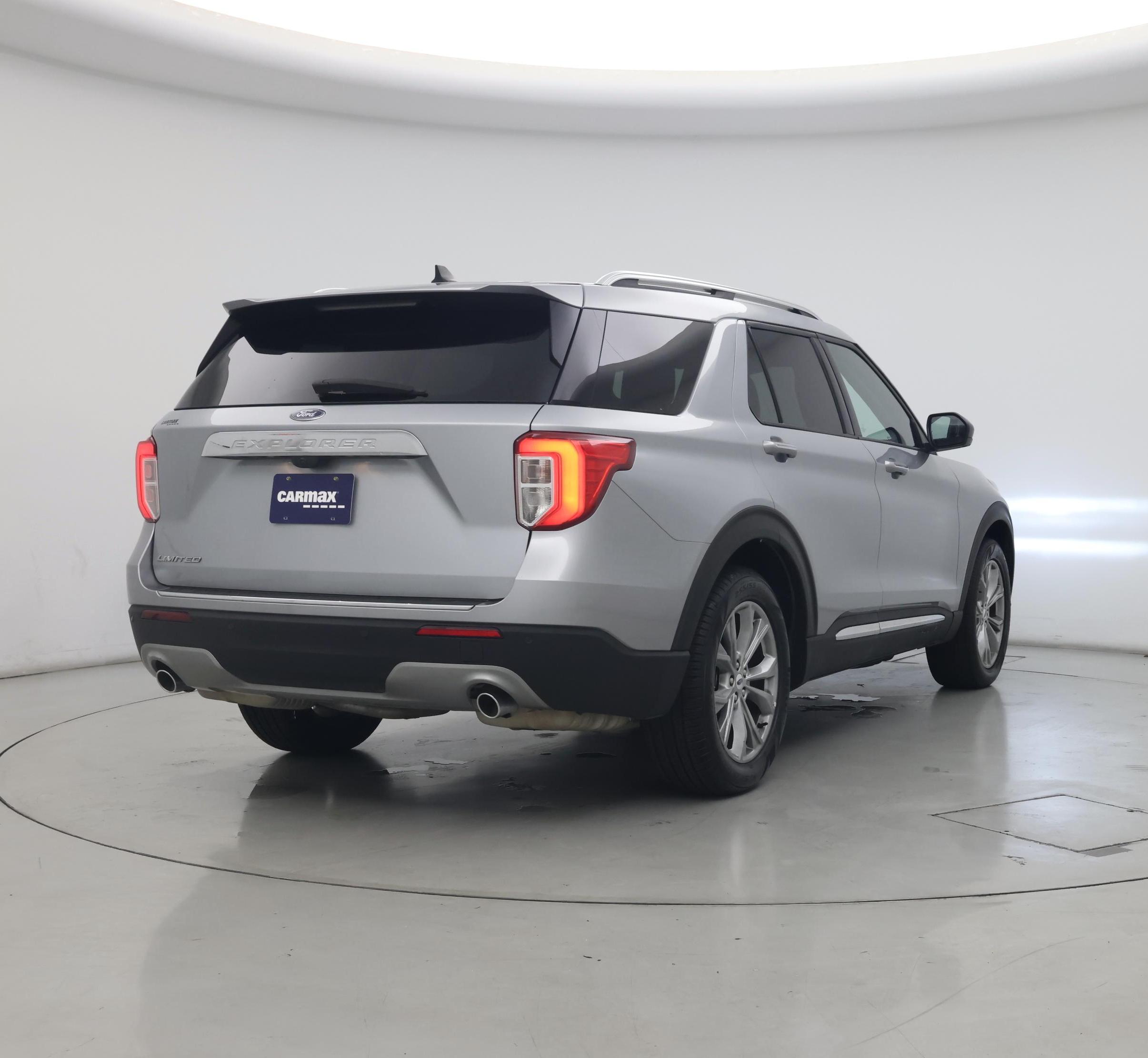 Thumbnail: 2023 Ford Explorer - 8