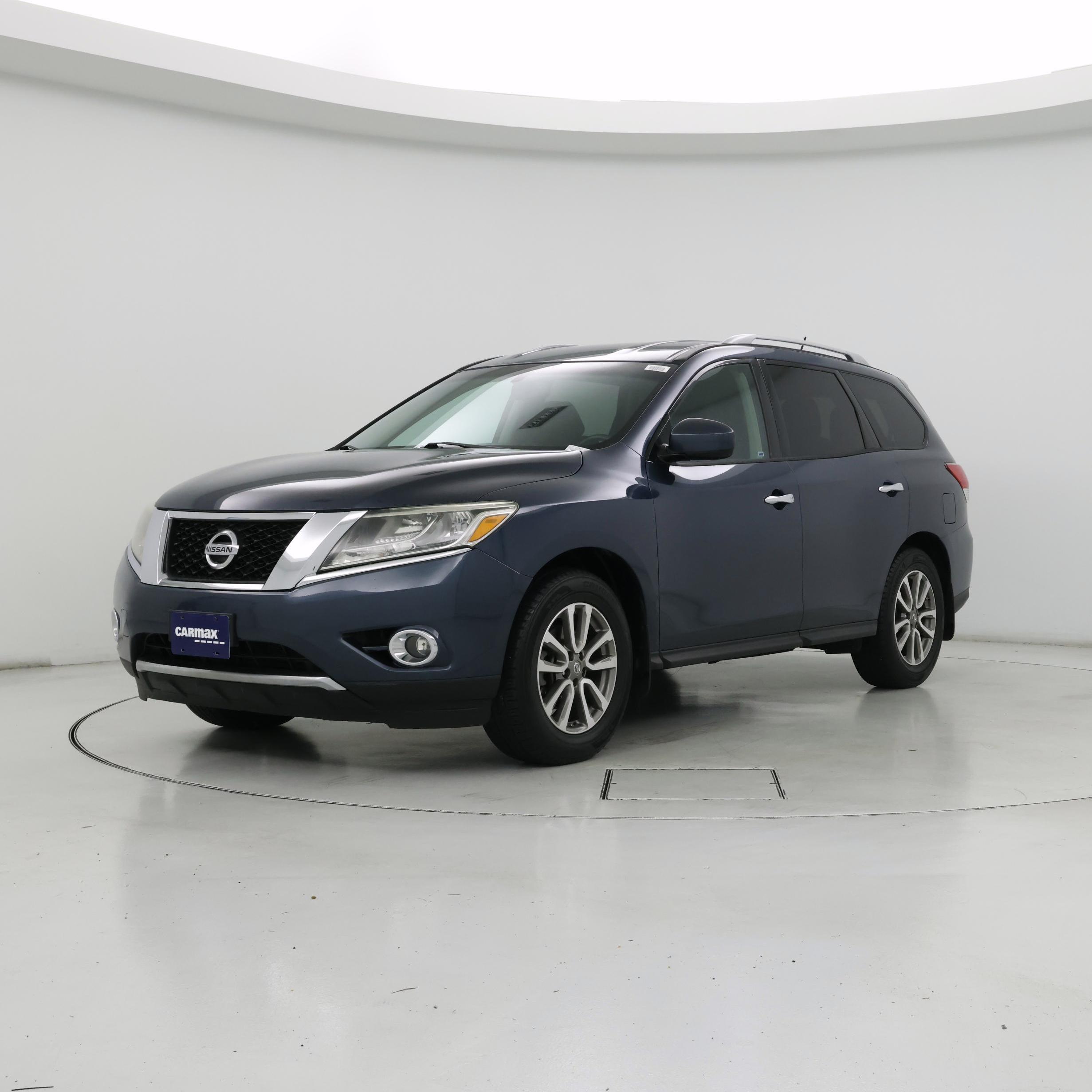 Thumbnail: 2015 Nissan Pathfinder - 4