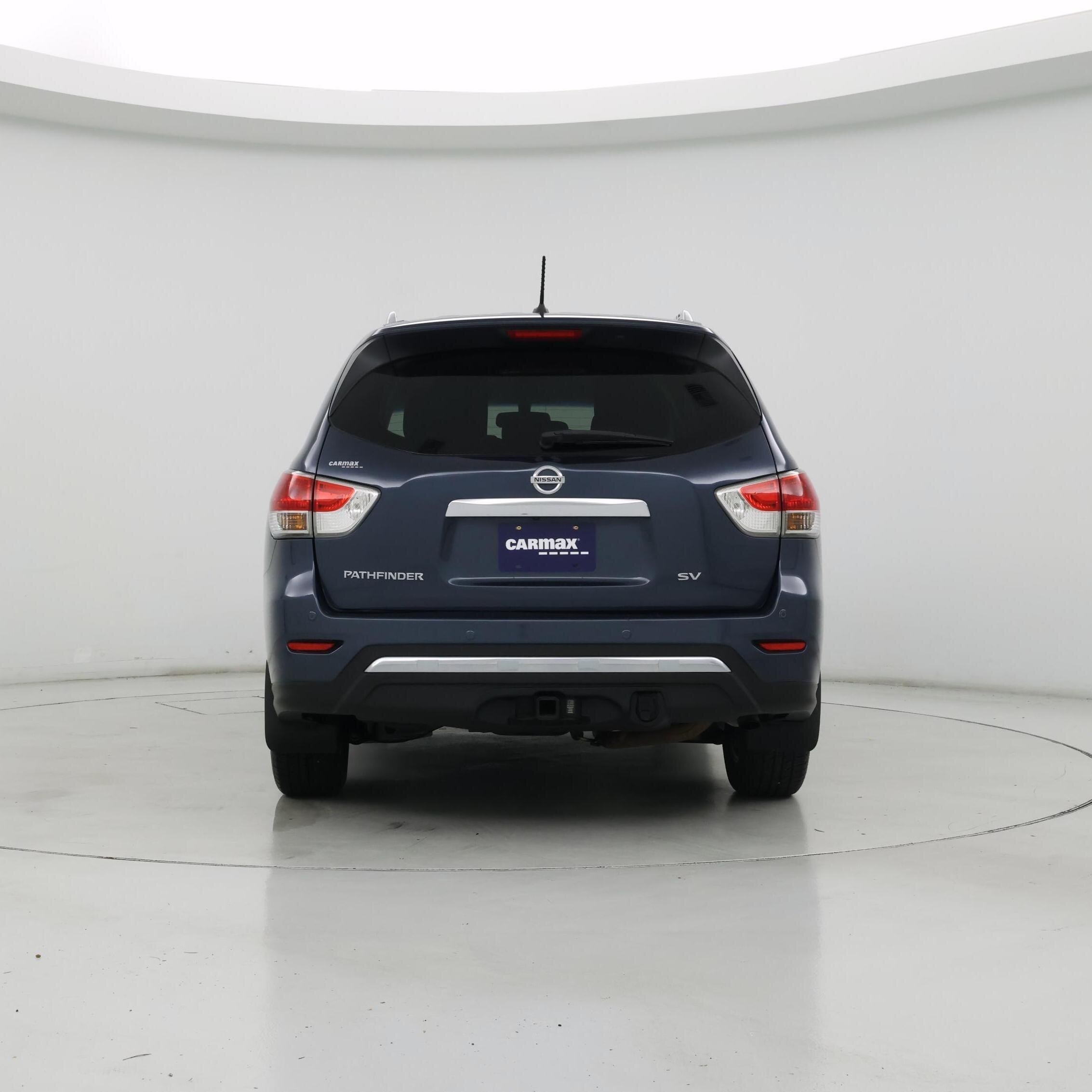 Thumbnail: 2015 Nissan Pathfinder - 6