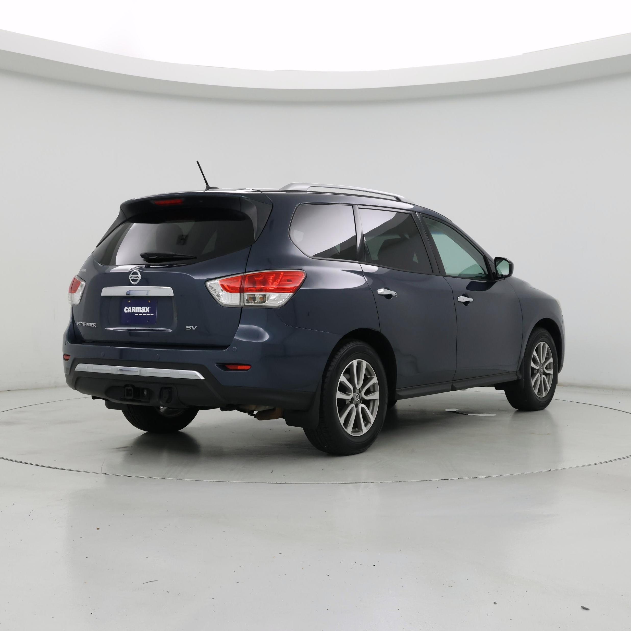 Thumbnail: 2015 Nissan Pathfinder - 8