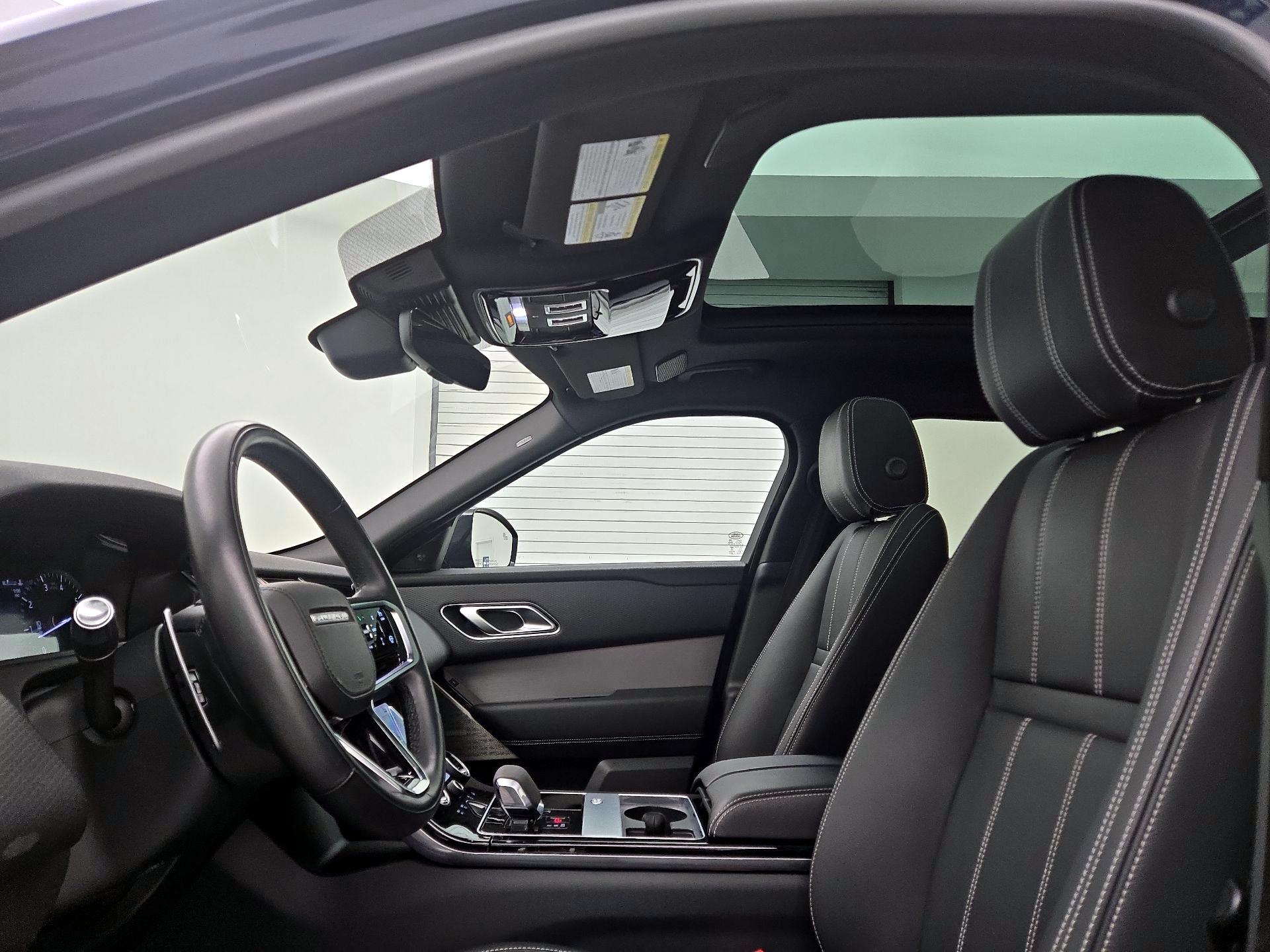 Thumbnail: 2021 Land Rover Range Rover Velar - 20