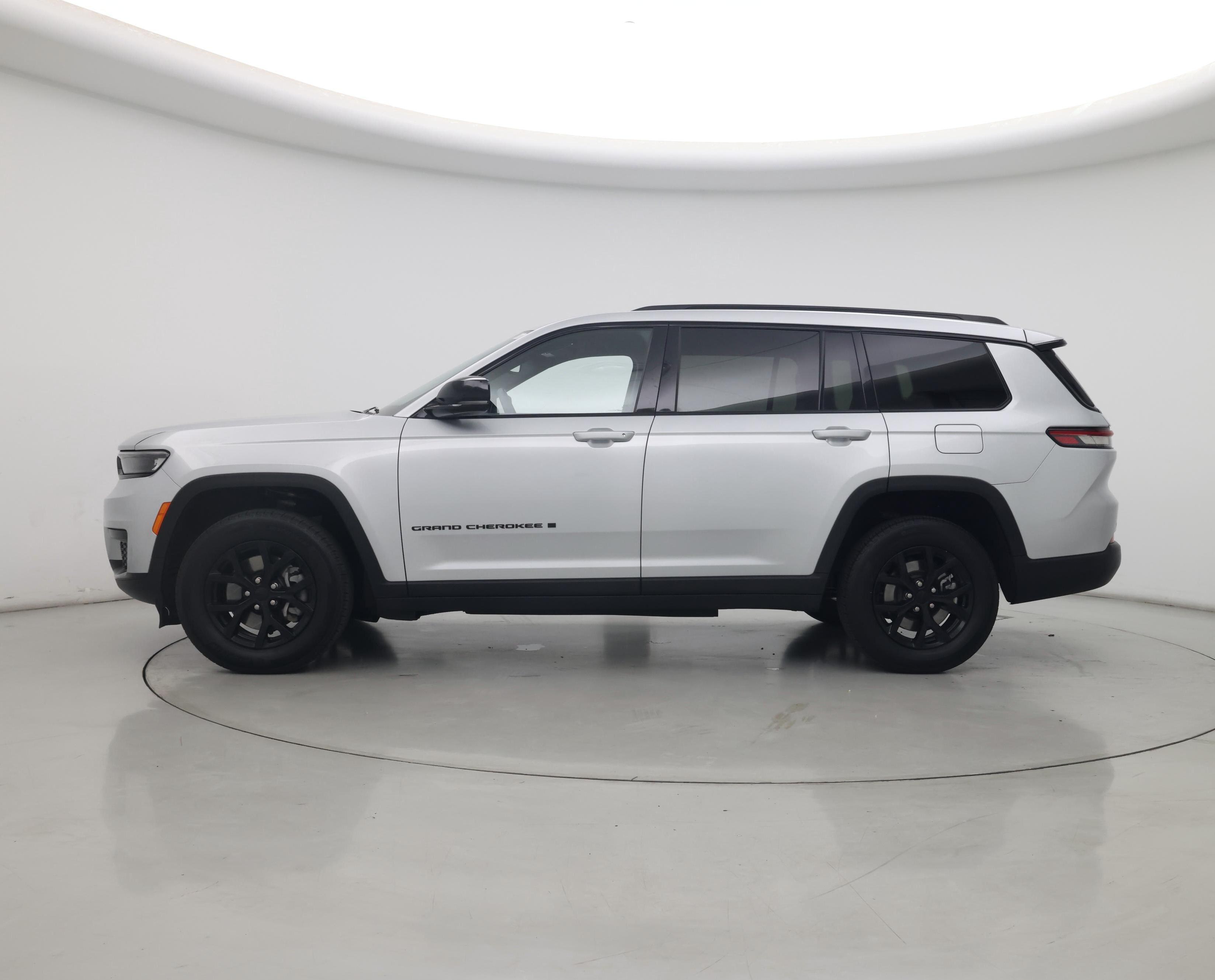 Thumbnail: 2024 Jeep Grand Cherokee L - 3