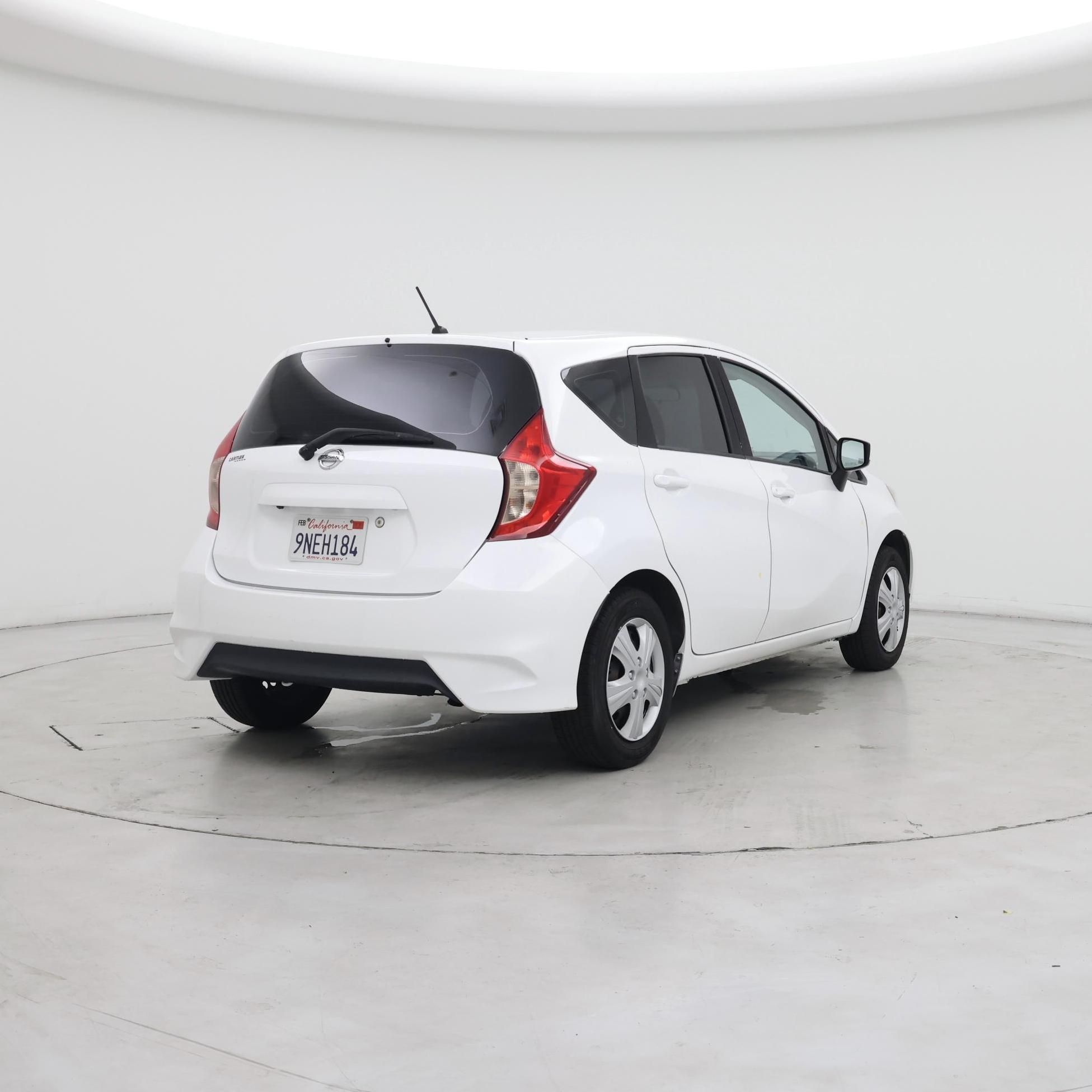 Thumbnail: 2019 Nissan Versa Note - 8