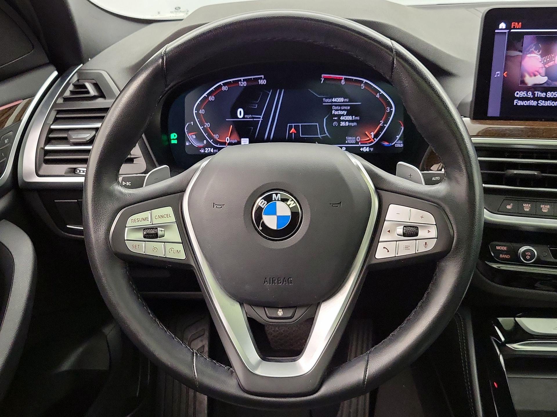 Thumbnail: 2022 BMW X4 - 10